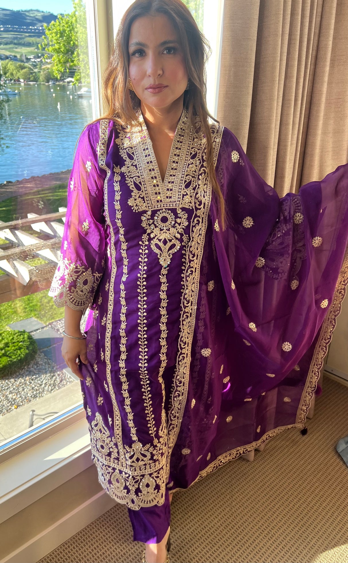 Anand karaj suit