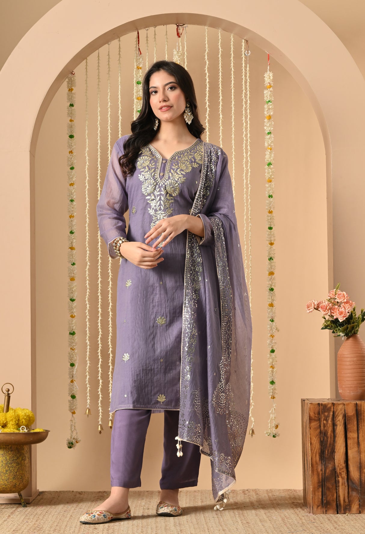 Raunaq-e-Rang Suit