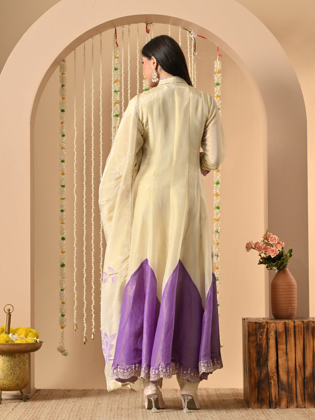 Nargis Noor Kalidaar