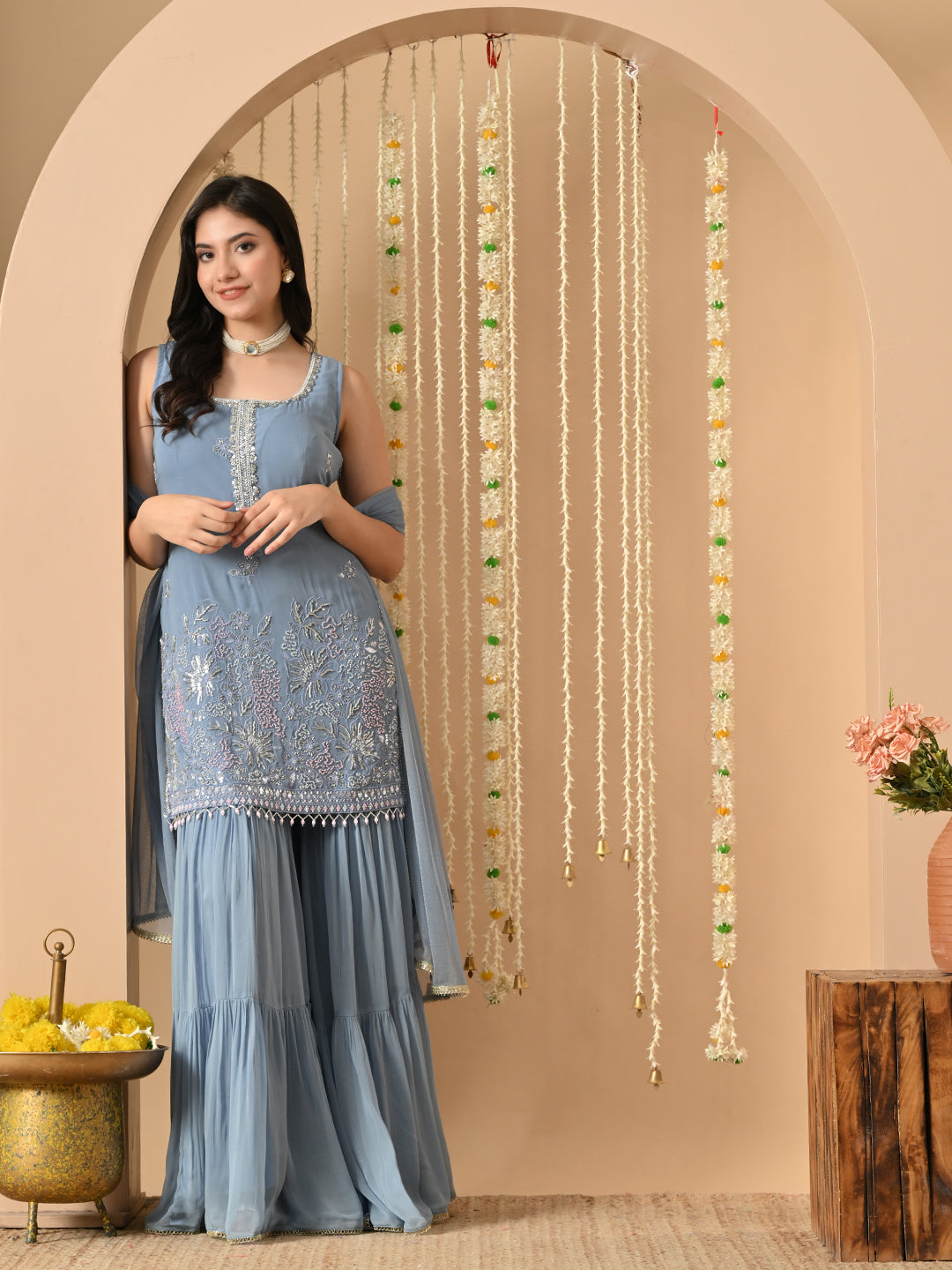 Soft Glimmer Sharara