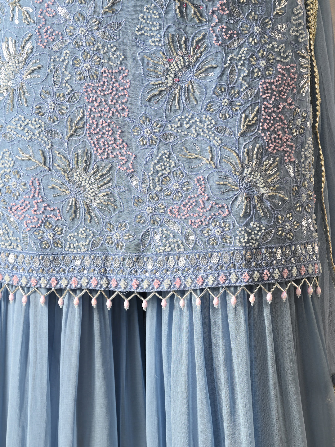 Soft Glimmer Sharara