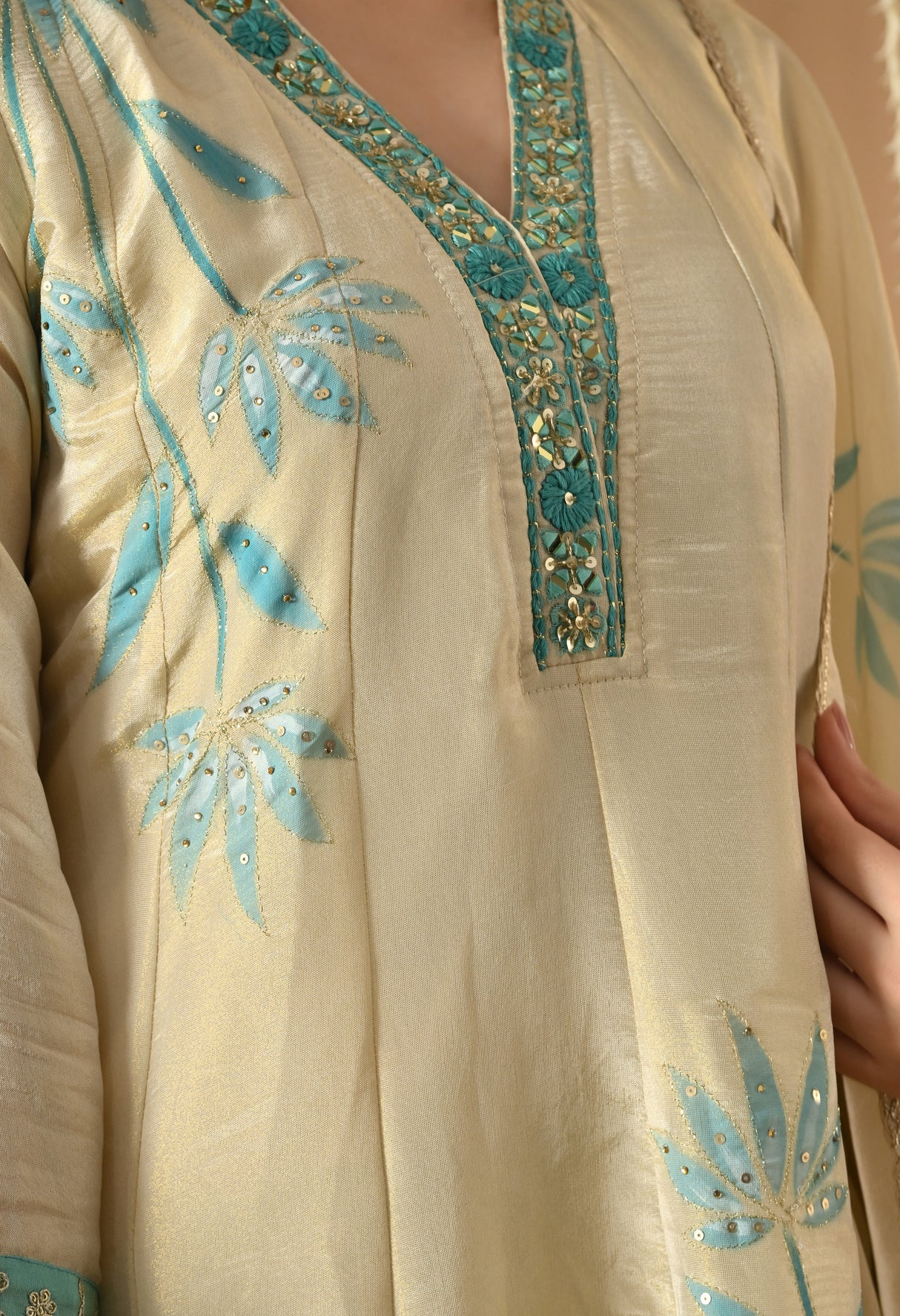 Aqua Nargis Kalidaar