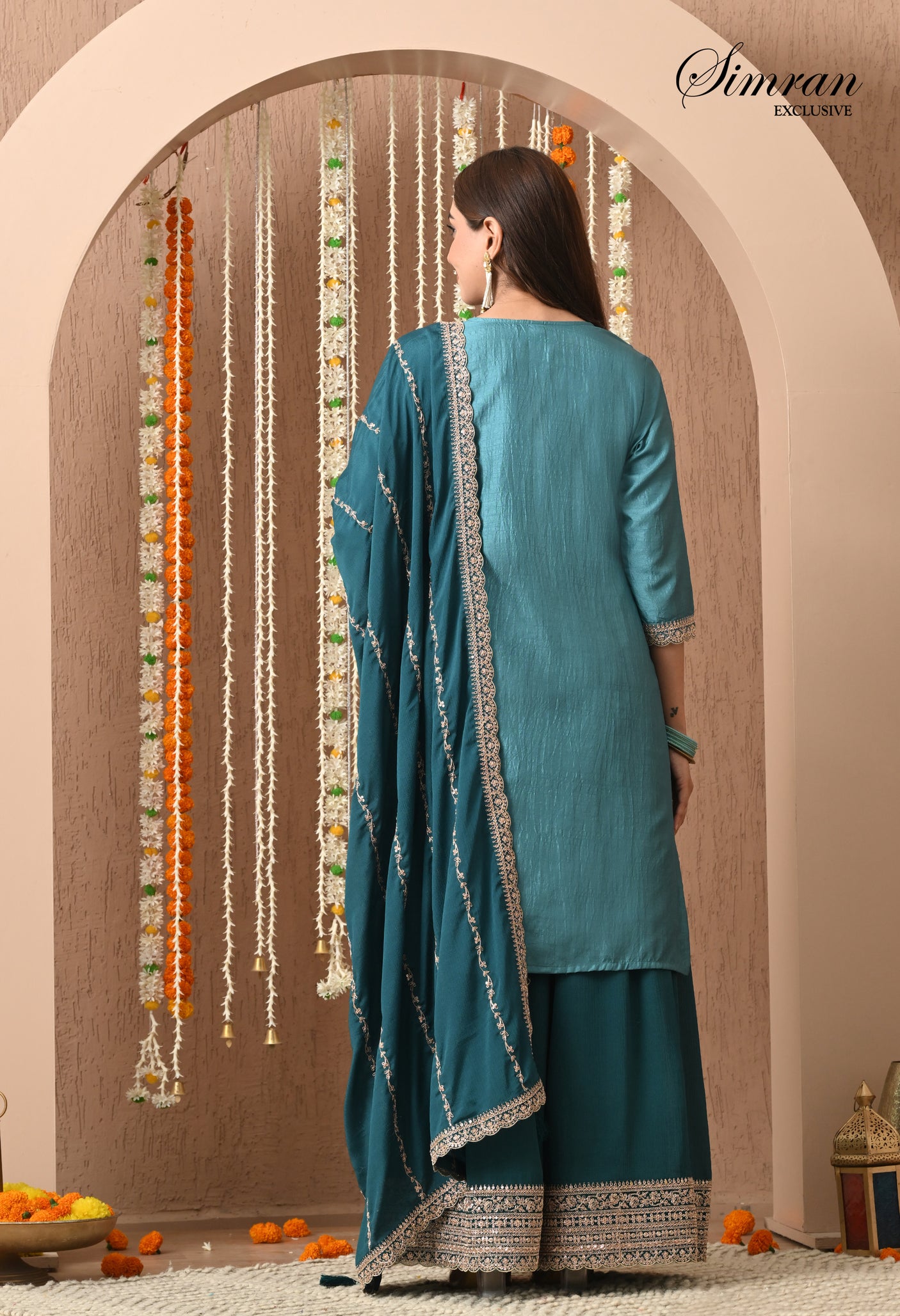 NANKE DADKE BANARSI TOUCH