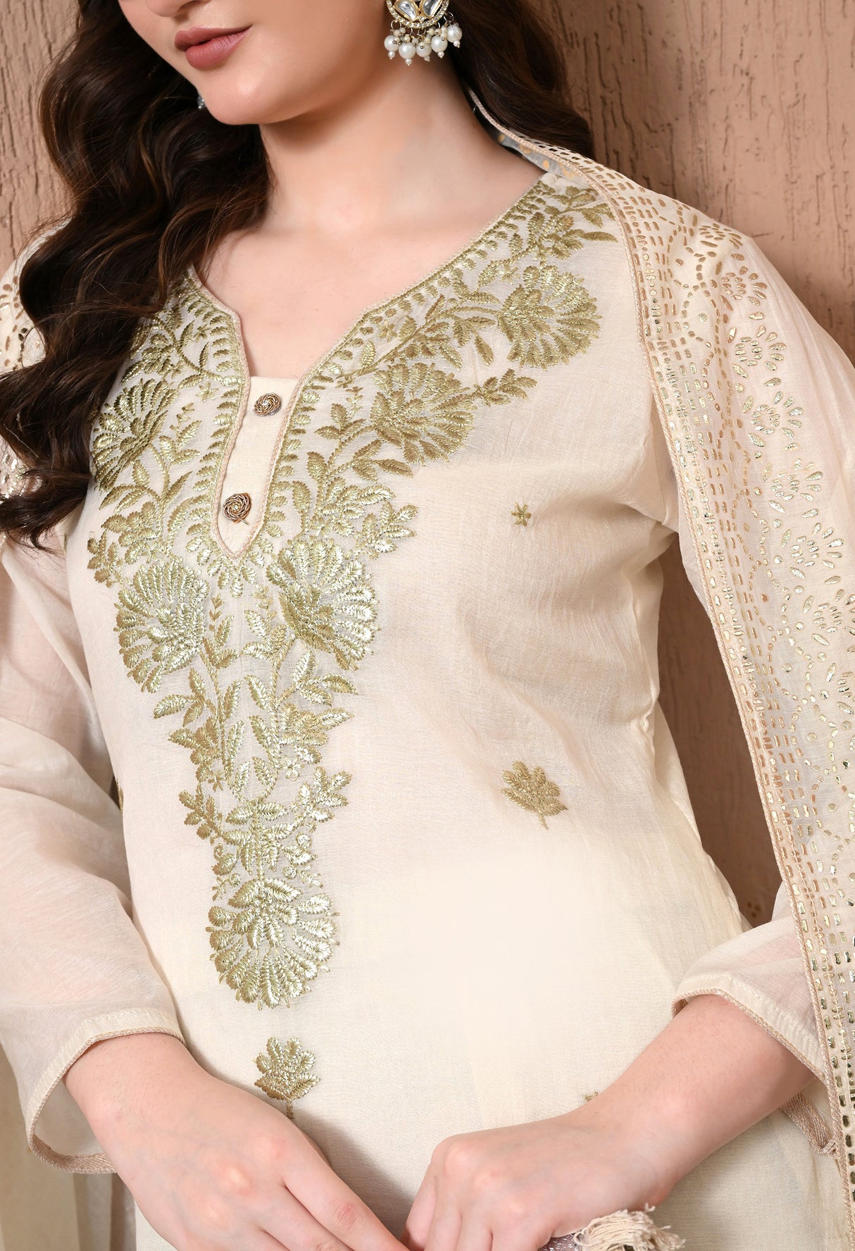 Raunaq-e-Rang Suit