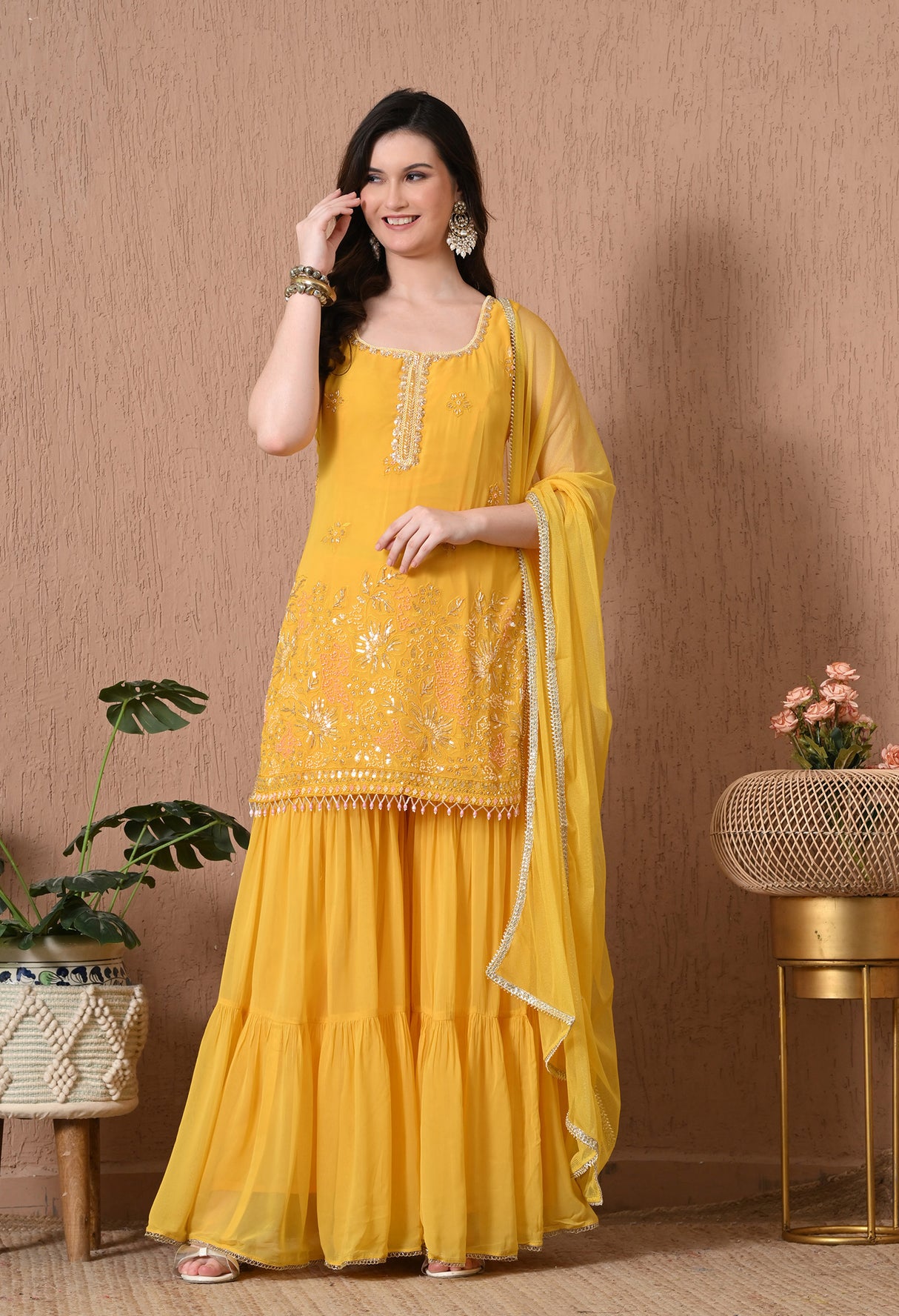 Soft Glimmer Sharara