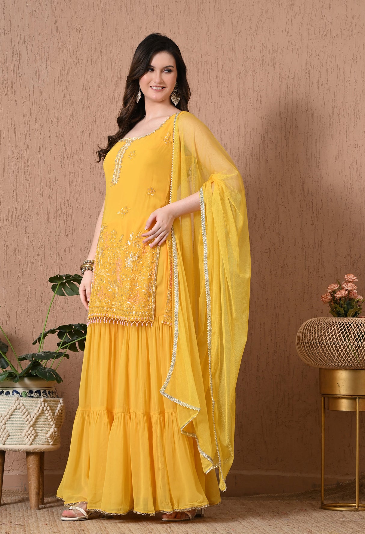 Soft Glimmer Sharara