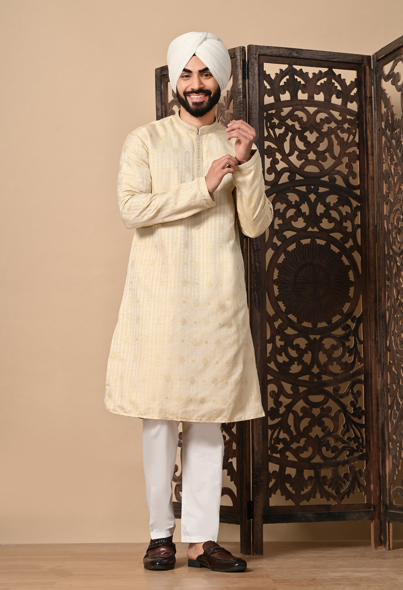 Off white Kurta Pyjama