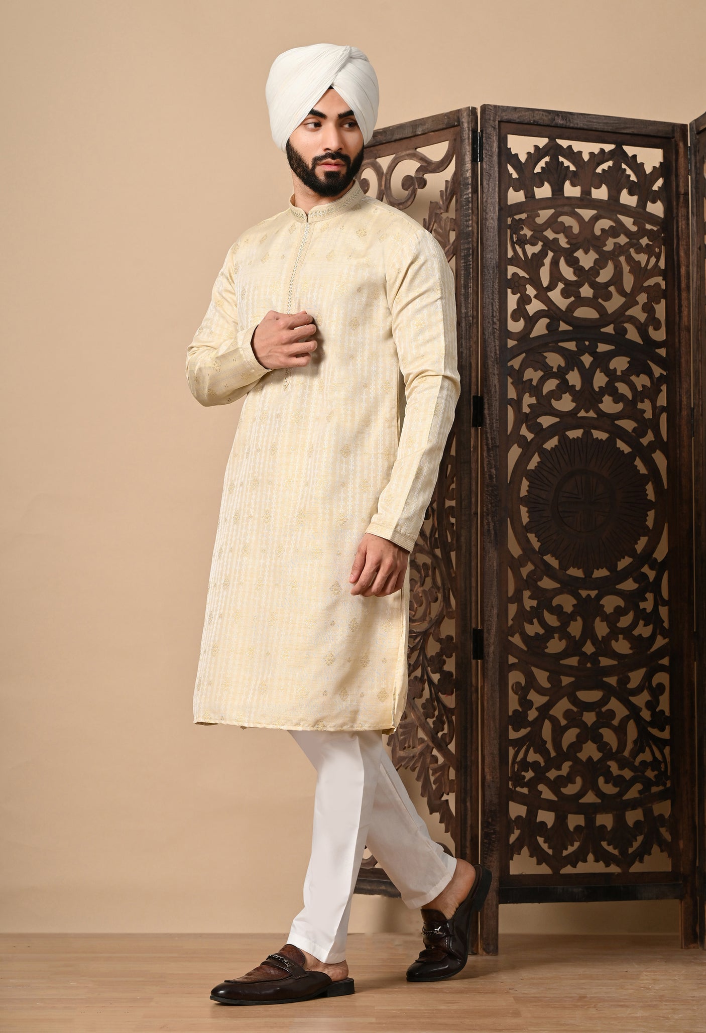 Off white Kurta Pyjama
