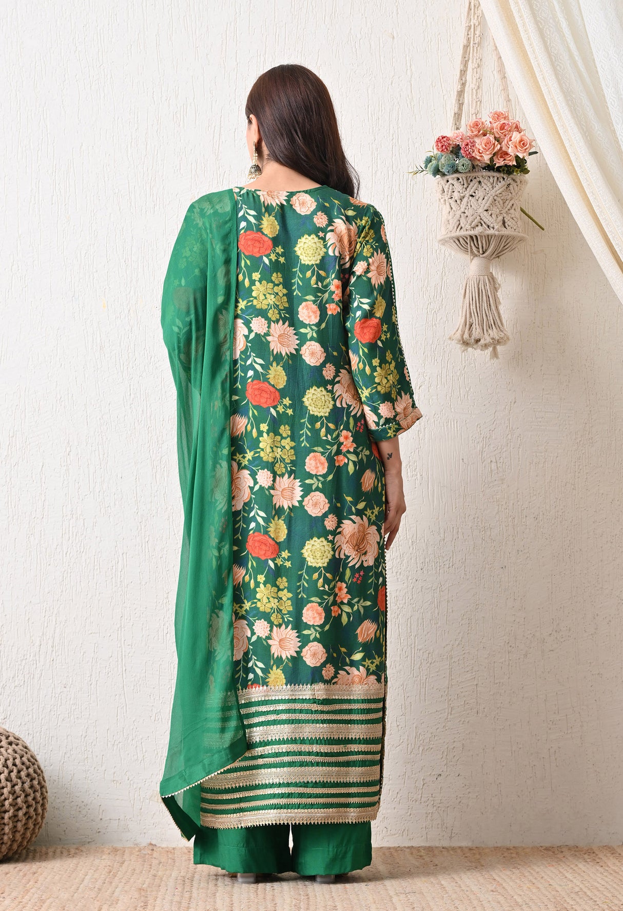 Zehra Noir Zari Suit