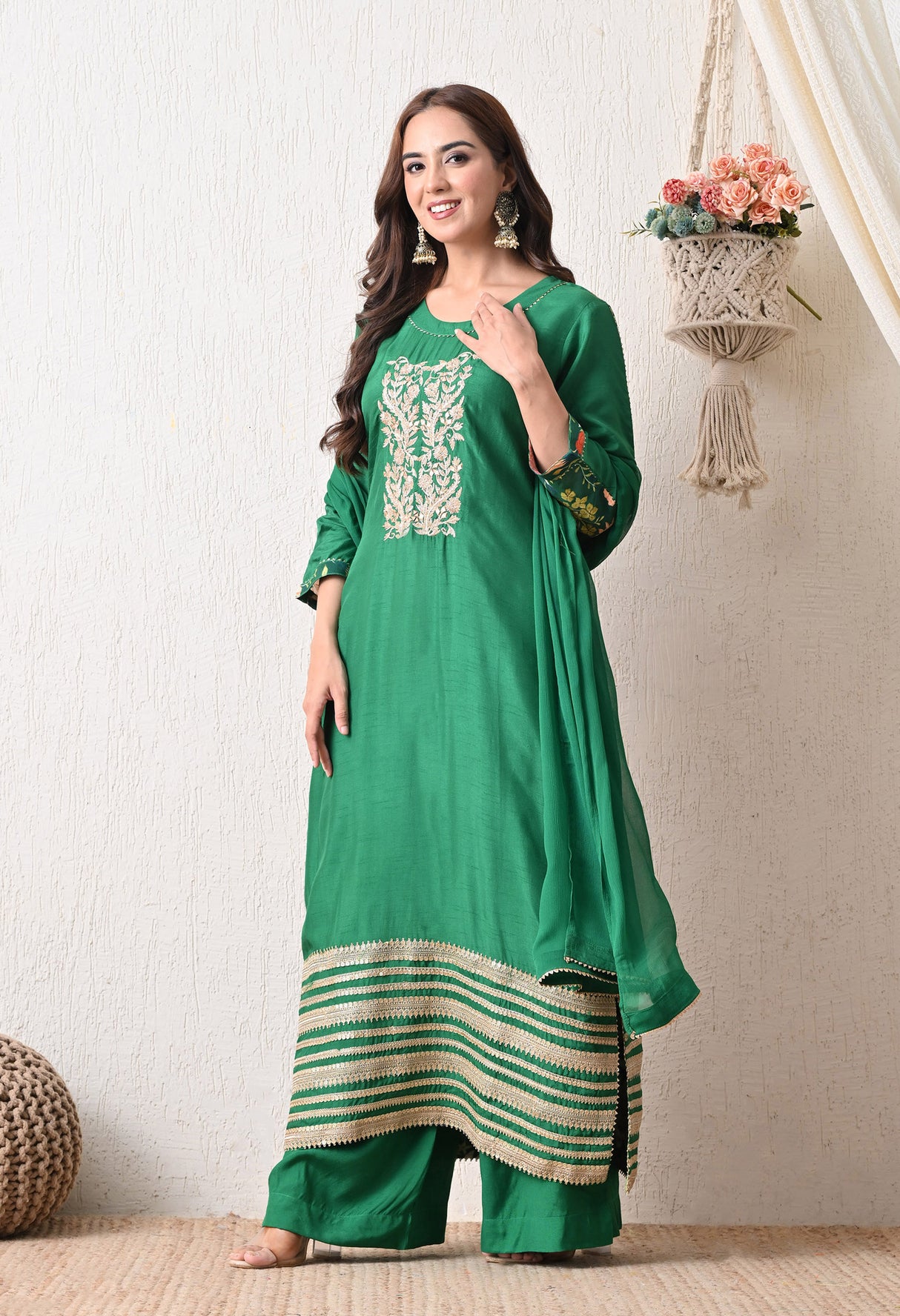 Zehra Noir Zari Suit