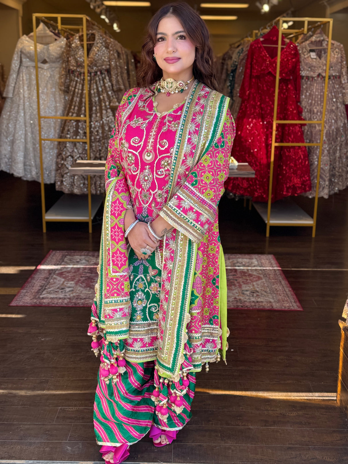 ਅਨੰਦ ਕਾਰਜ ਸੂਟ ( ANAND KARAJ SUIT )