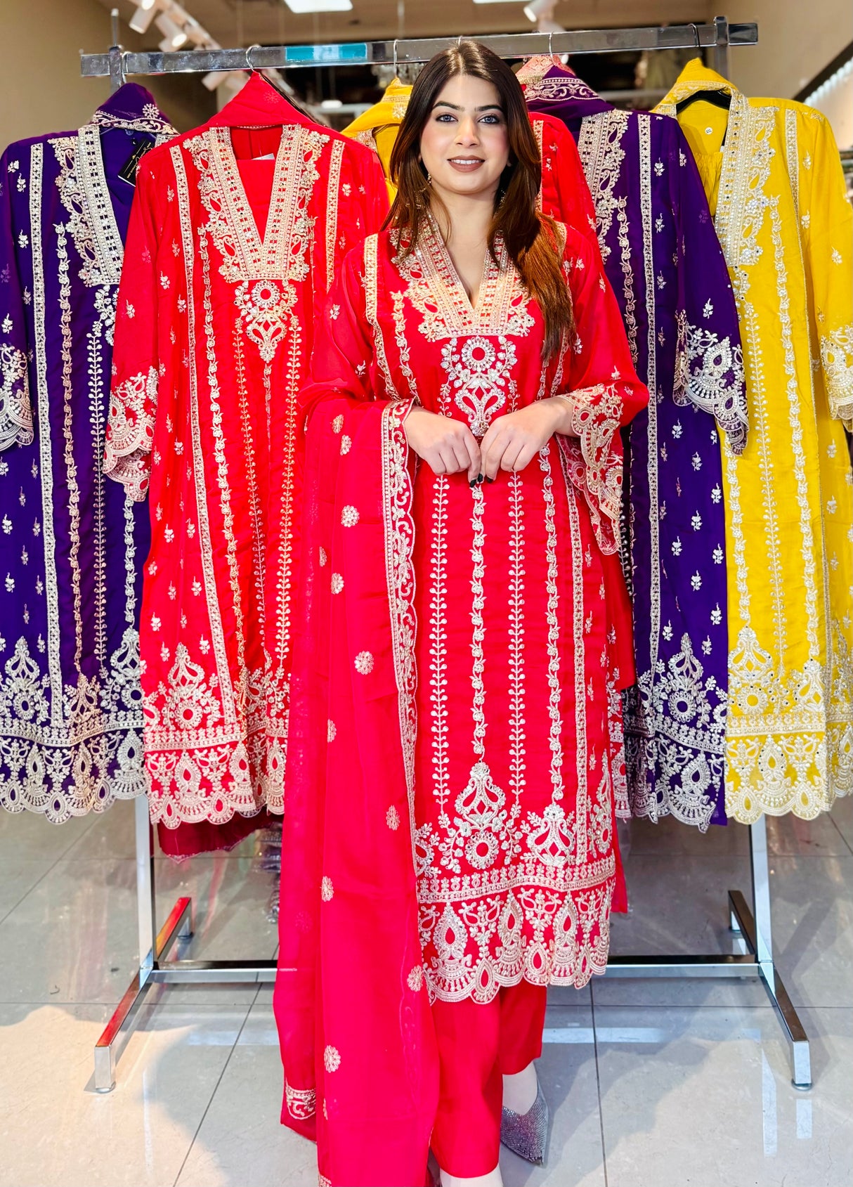 Anand karaj suit