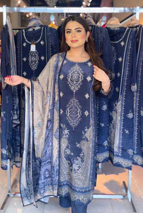 Neelam suit