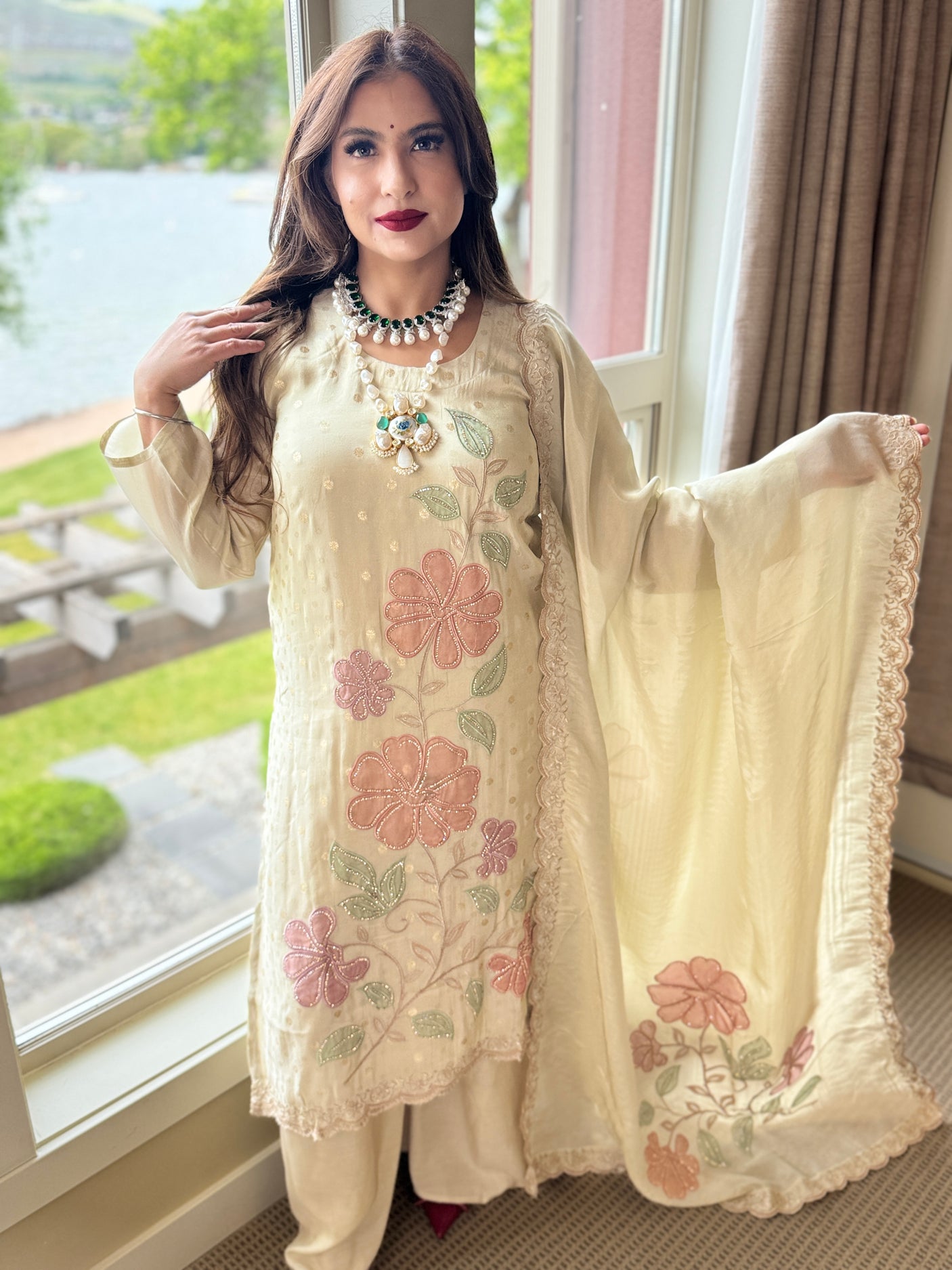 Gulzar suit