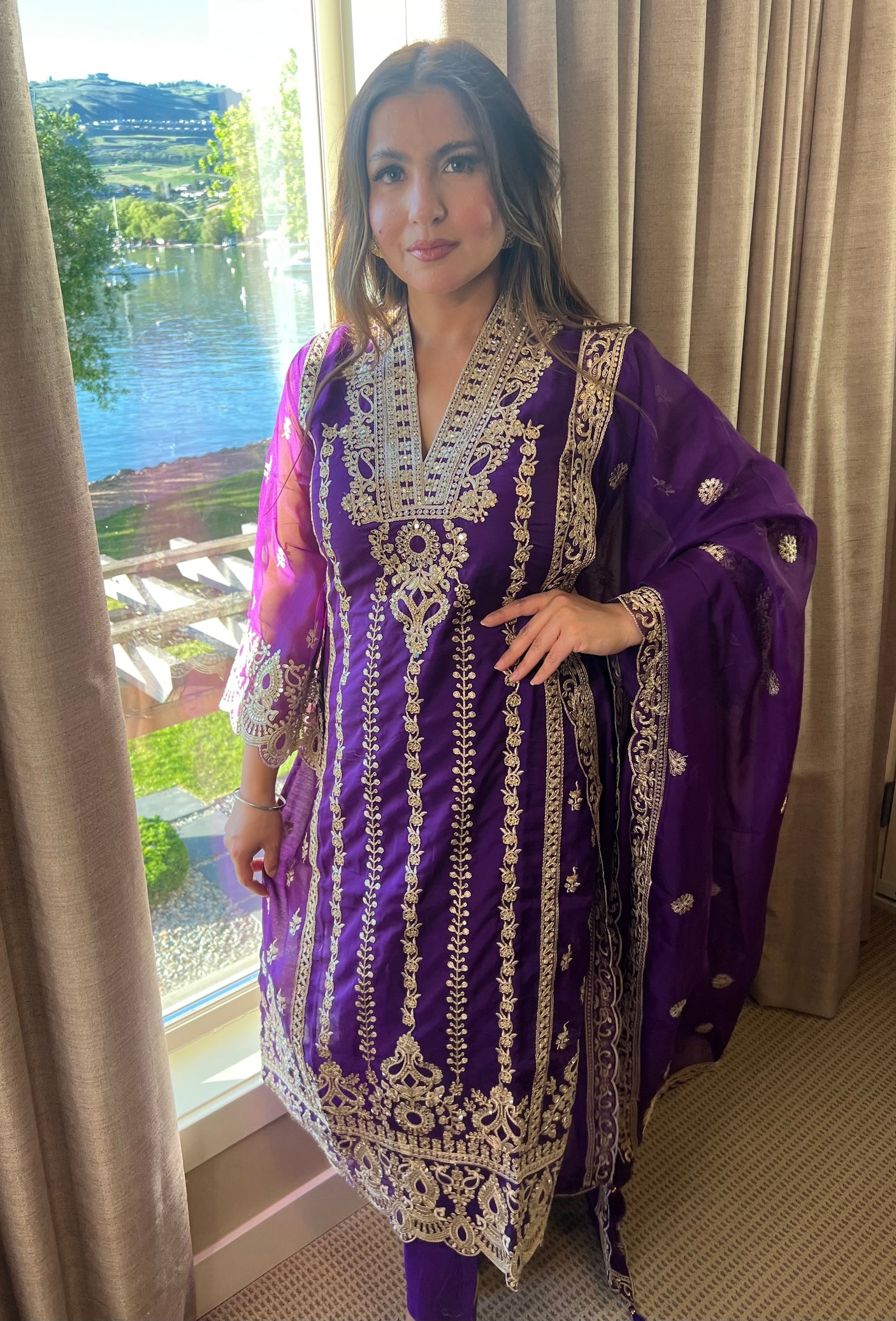 Anand karaj suit