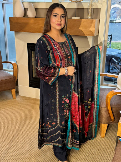 Banno ki saheli suit
