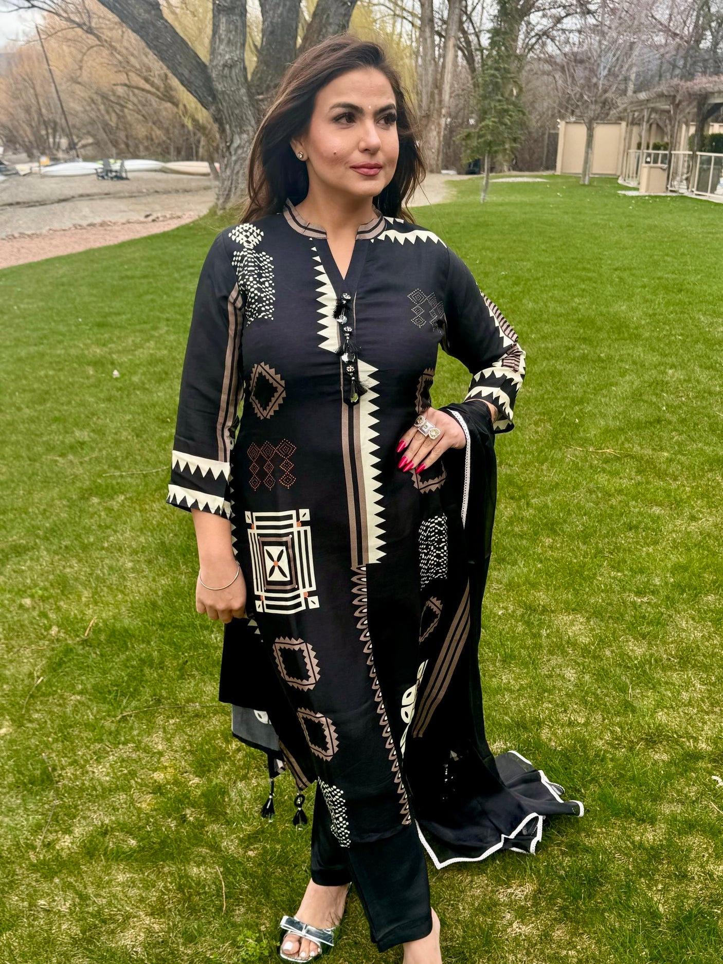 Jamdani suit