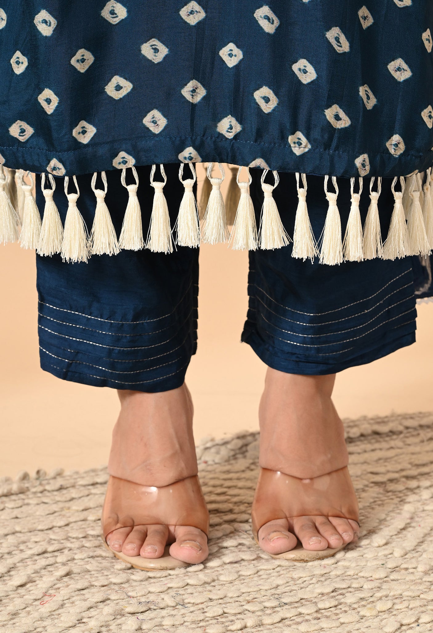 Chamakte Sitare – Embroidered Kurta Set
