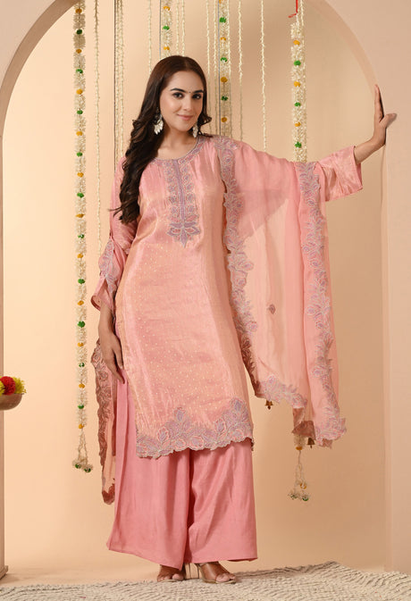 Banno Ki Shaan – Embroidered Silk Suit Set