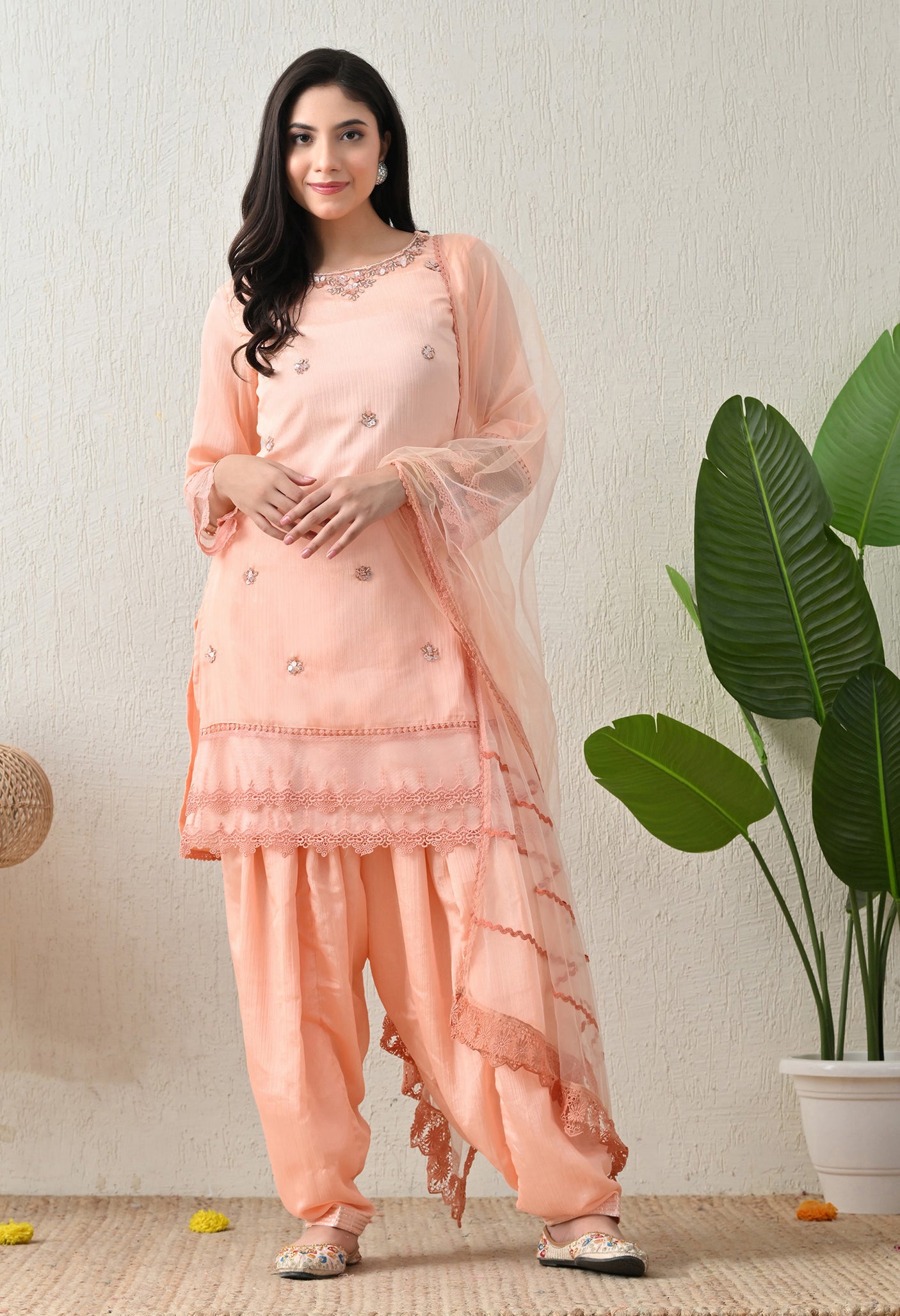Saumya Saheli Suit Set
