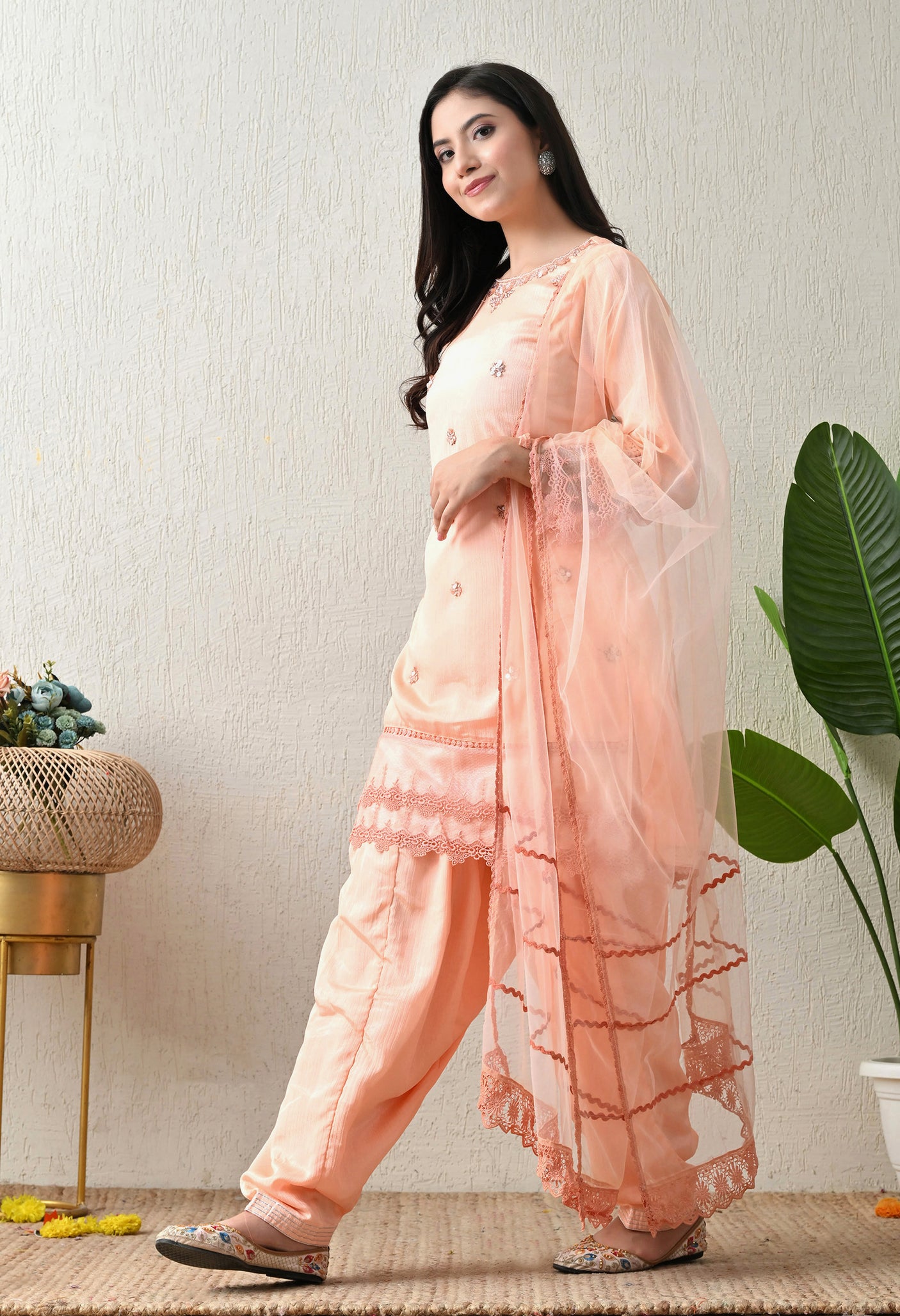 Saumya Saheli Suit Set