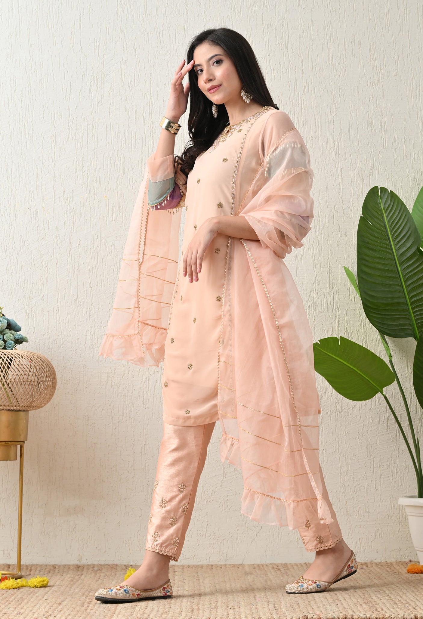 Nuraan Rosy Glow Set