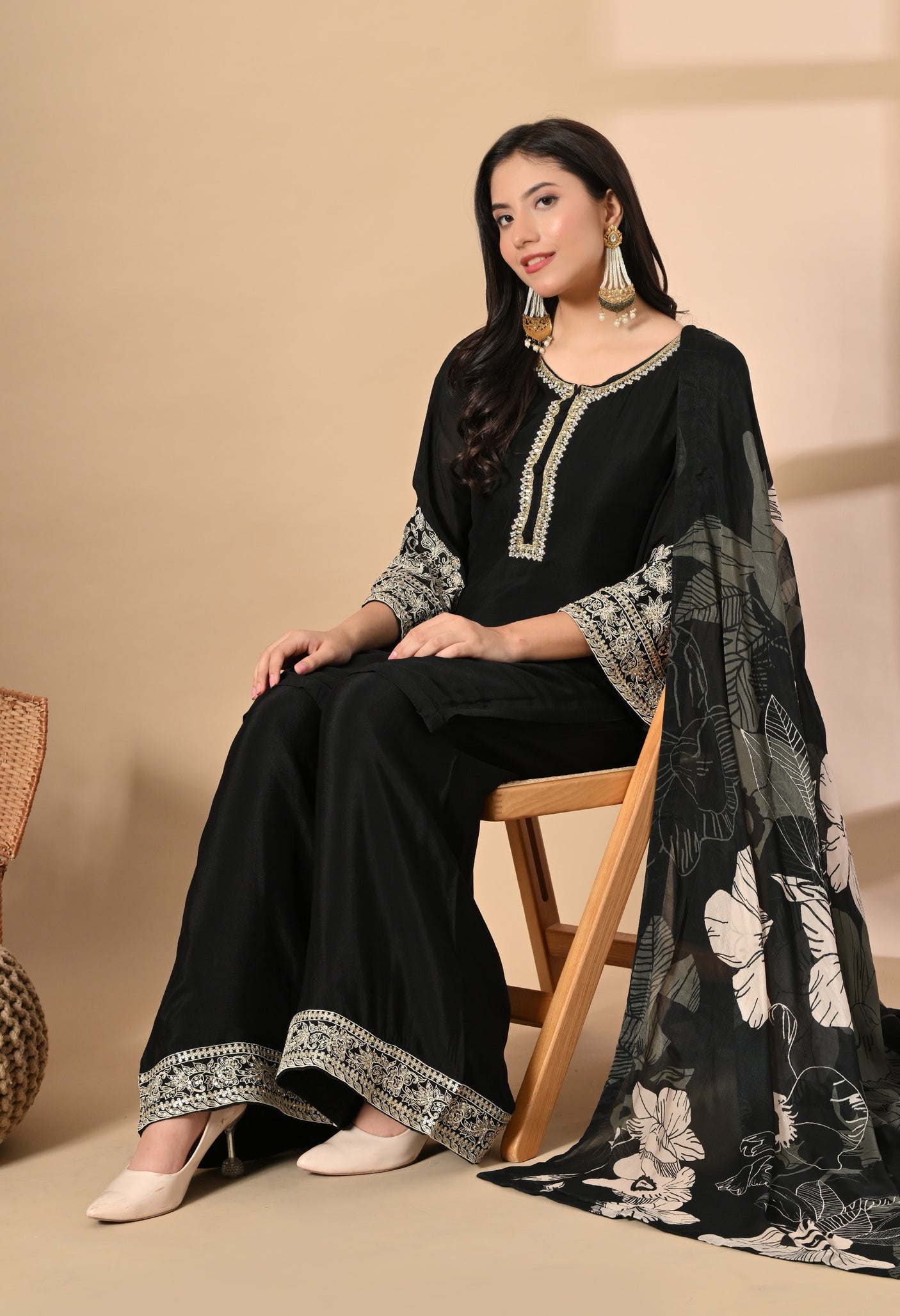 Aafreen Noir