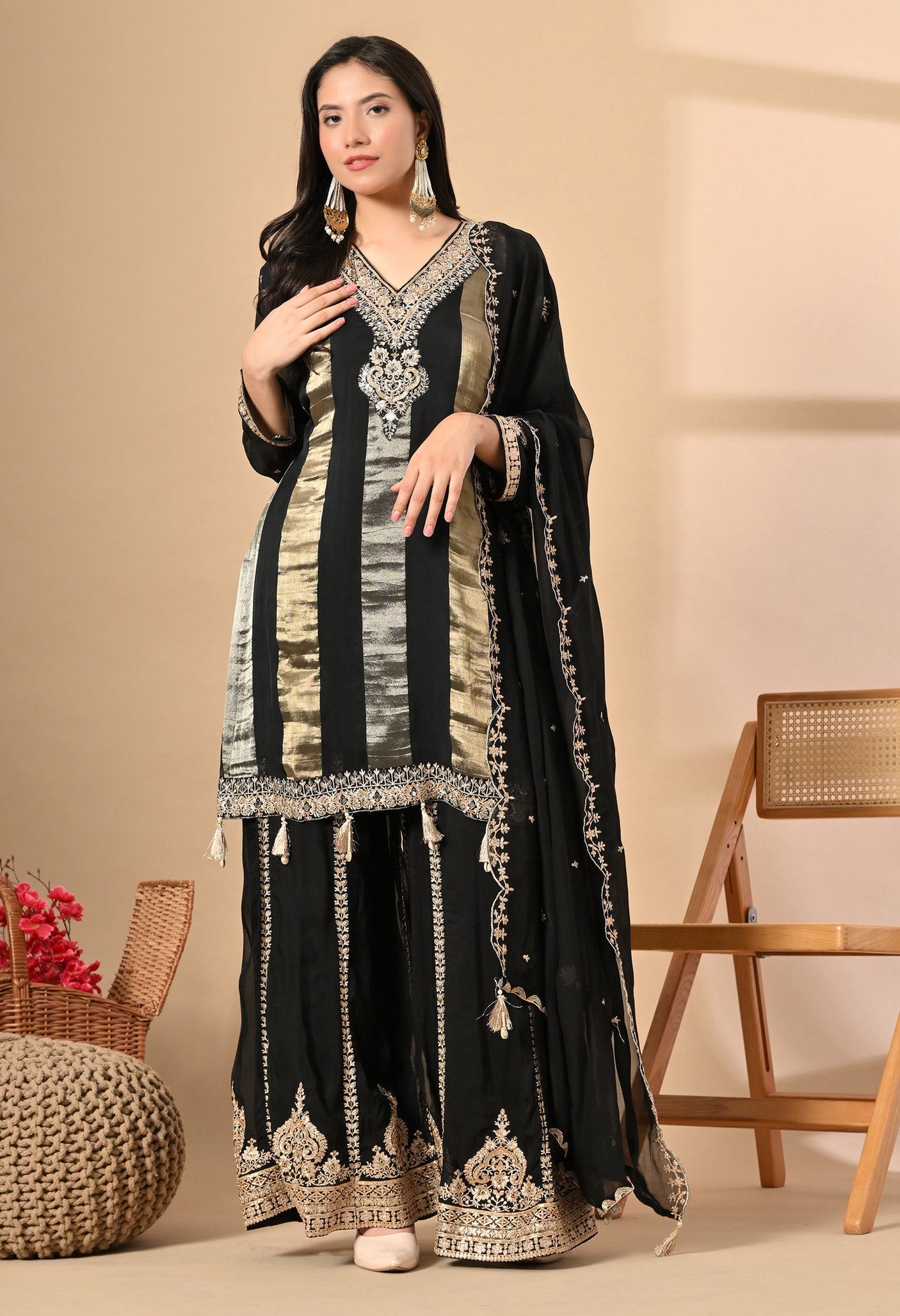 Husna Noir sharara