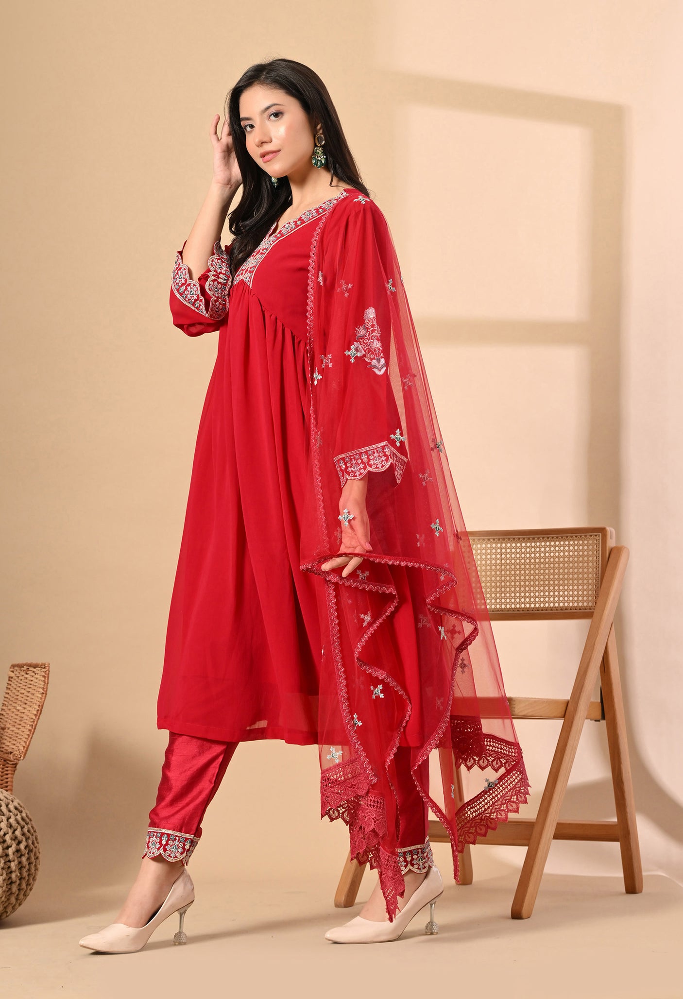 Roohani Raunak Set