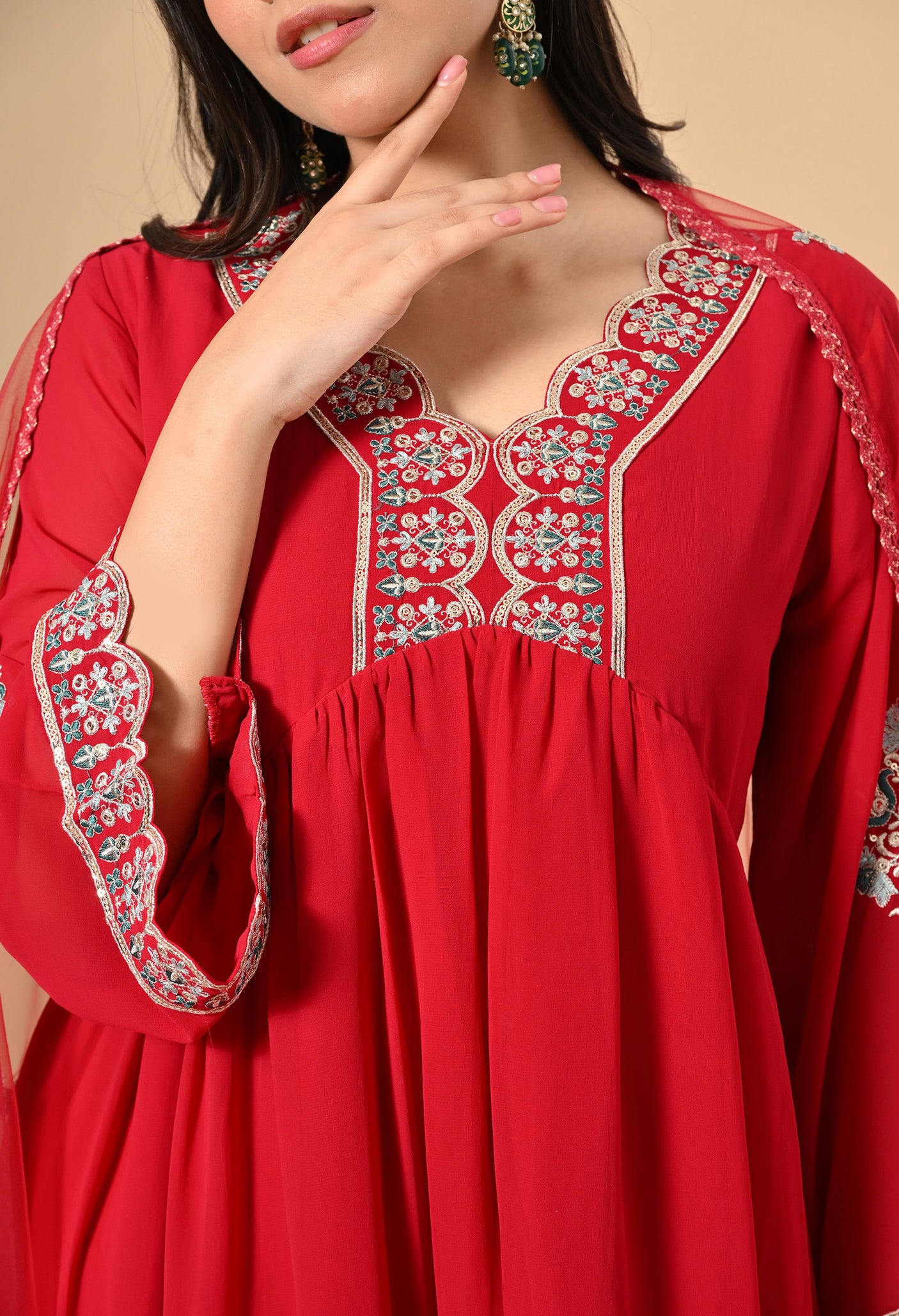 Roohani Raunak Set