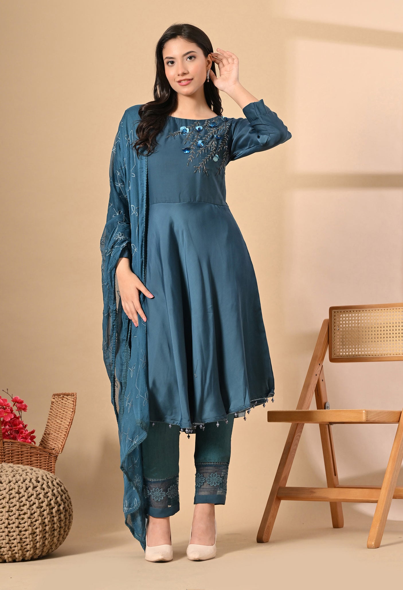 Taraab Teal Set