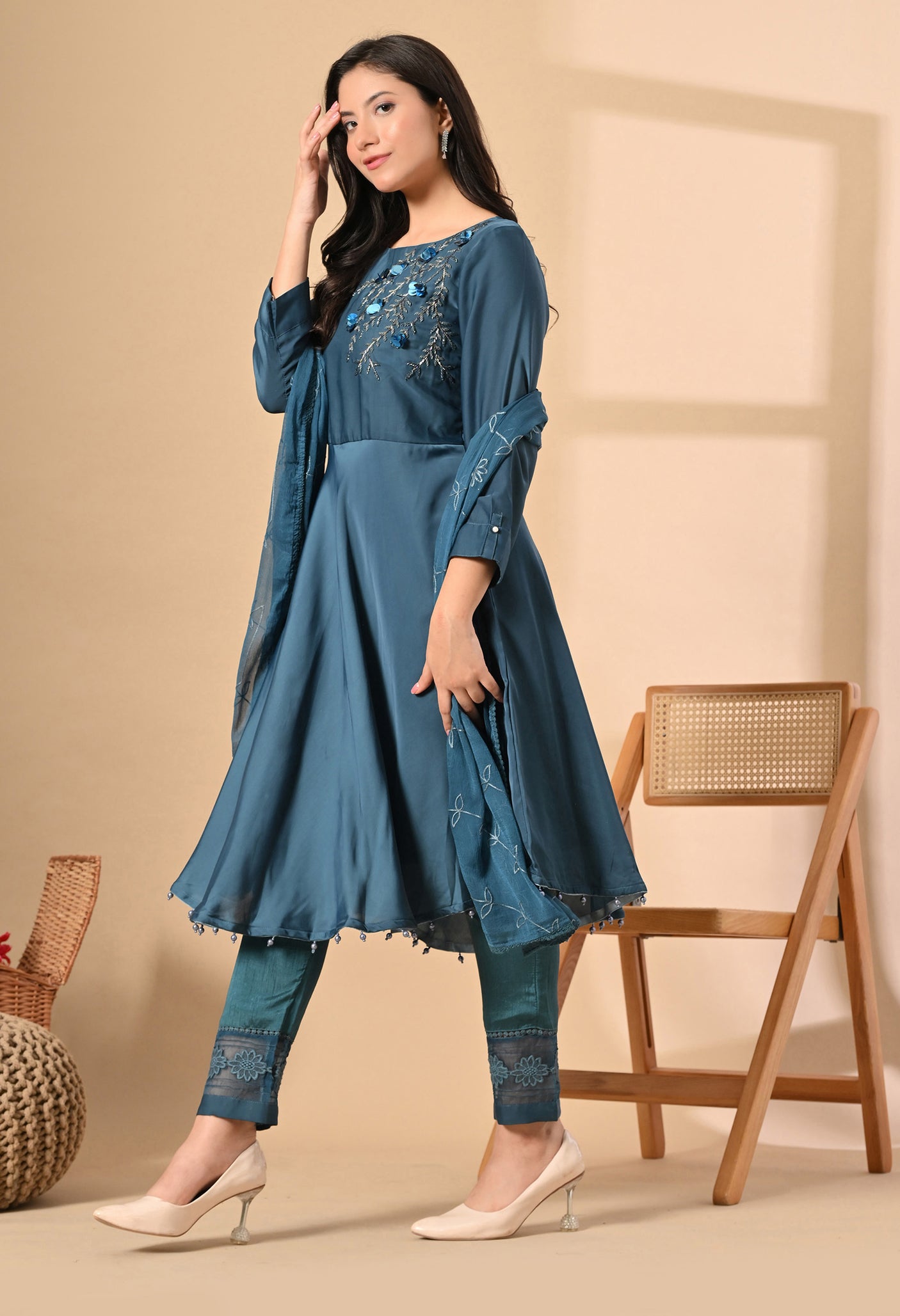 Taraab Teal Set