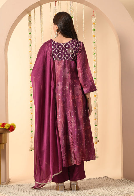 Raatrani A-line Suit Set