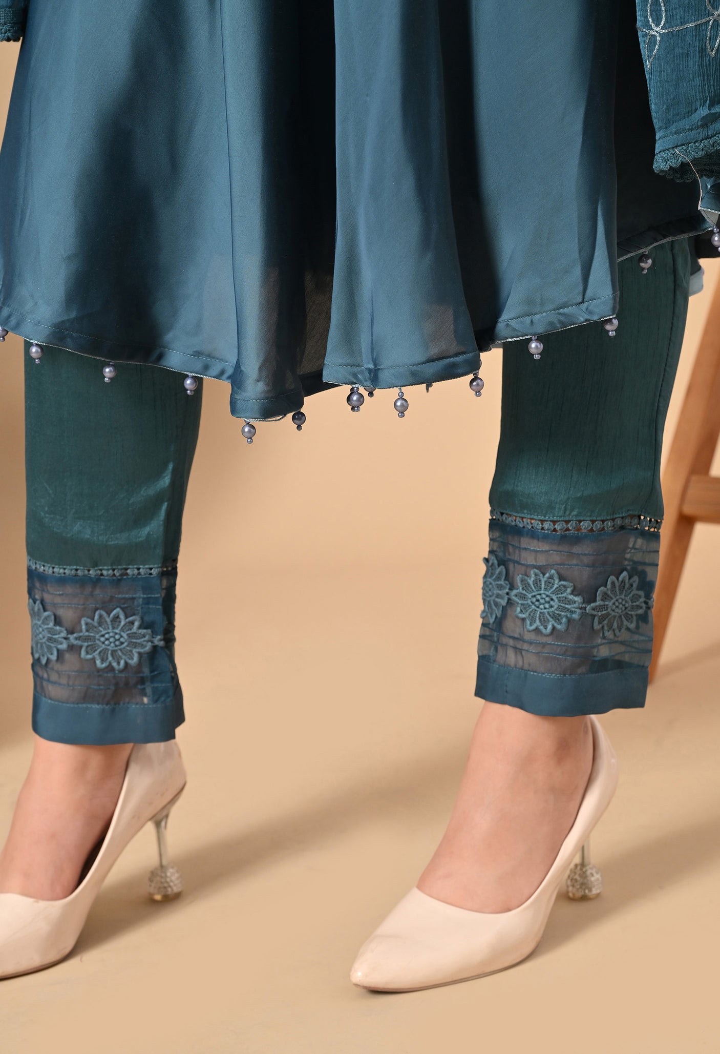 Taraab Teal Set