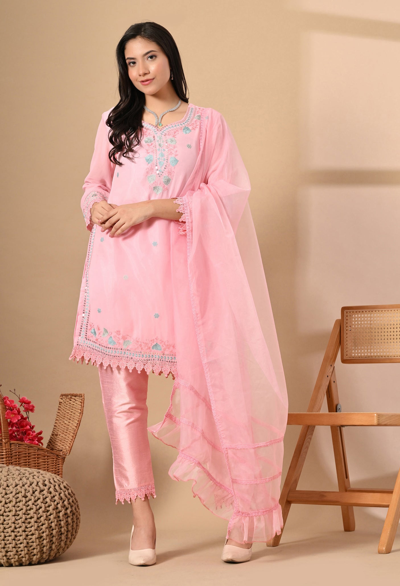 Gulbadan Suit Set