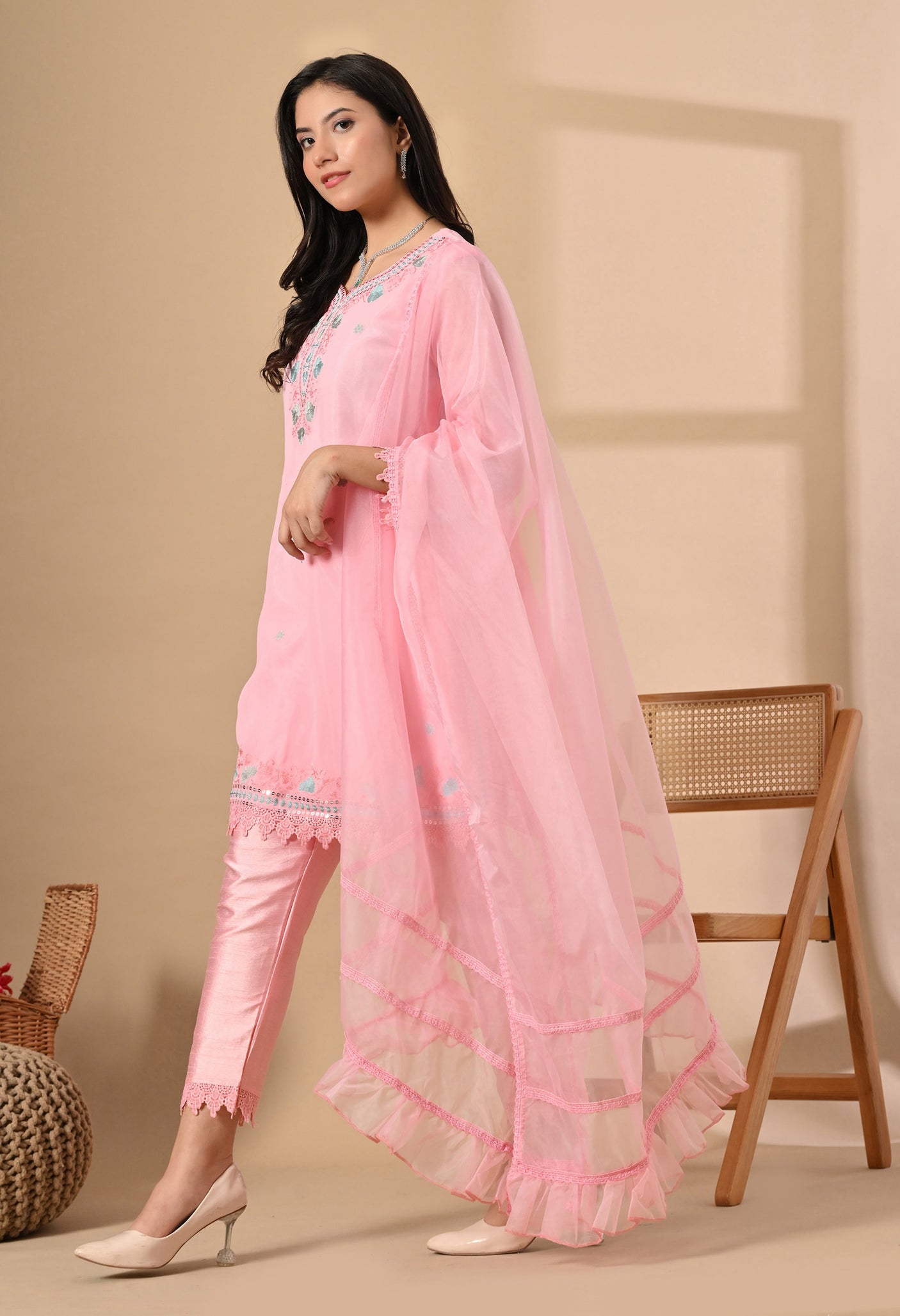 Gulbadan Suit Set