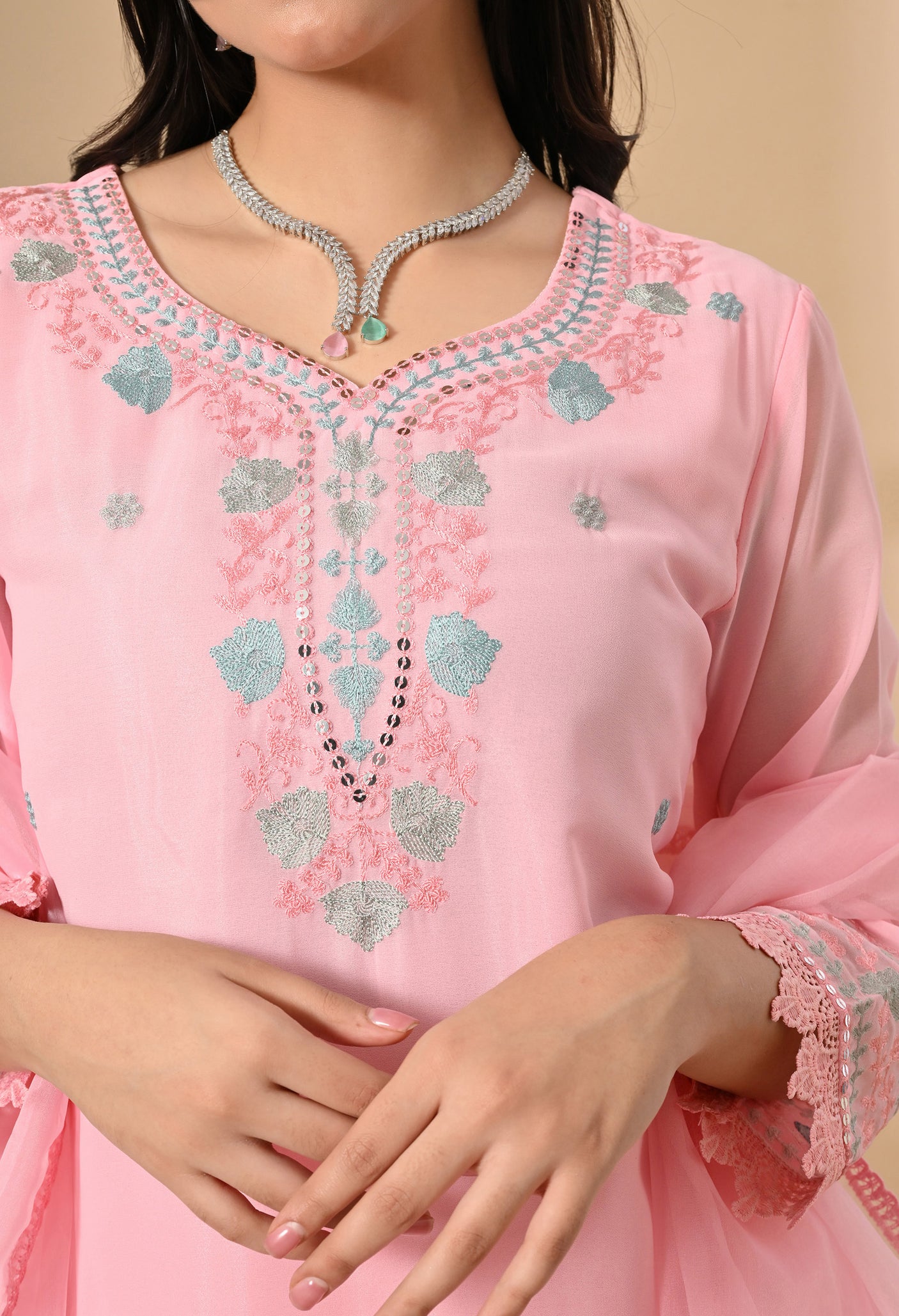 Gulbadan Suit Set