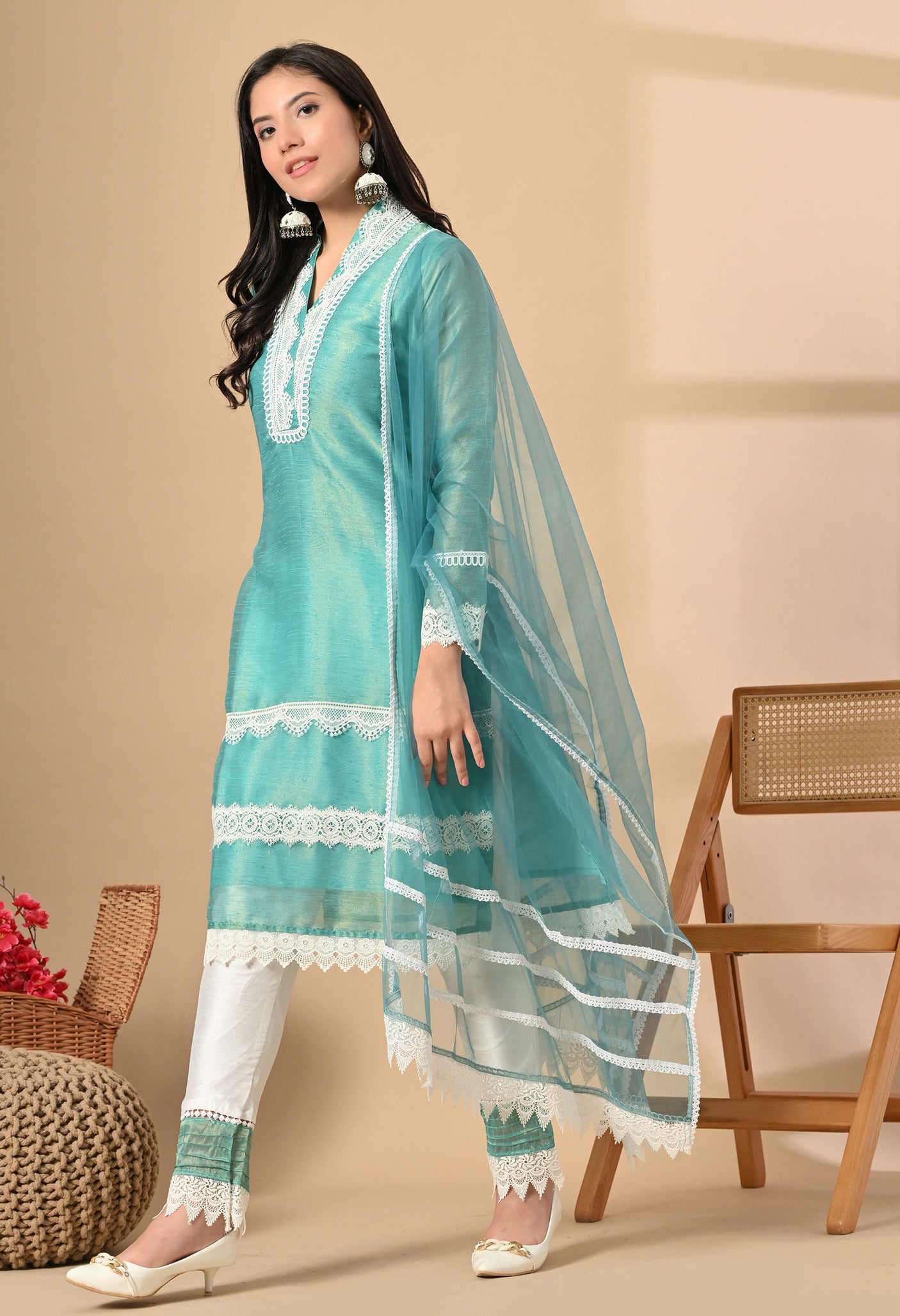 Sundar Tana Bana Suit