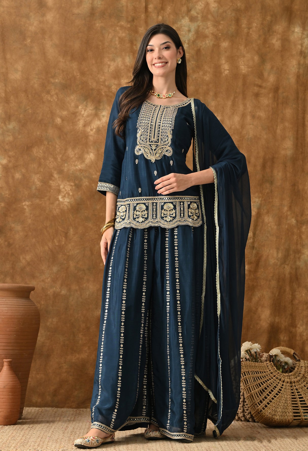 Sheesh Mahal Sharara .