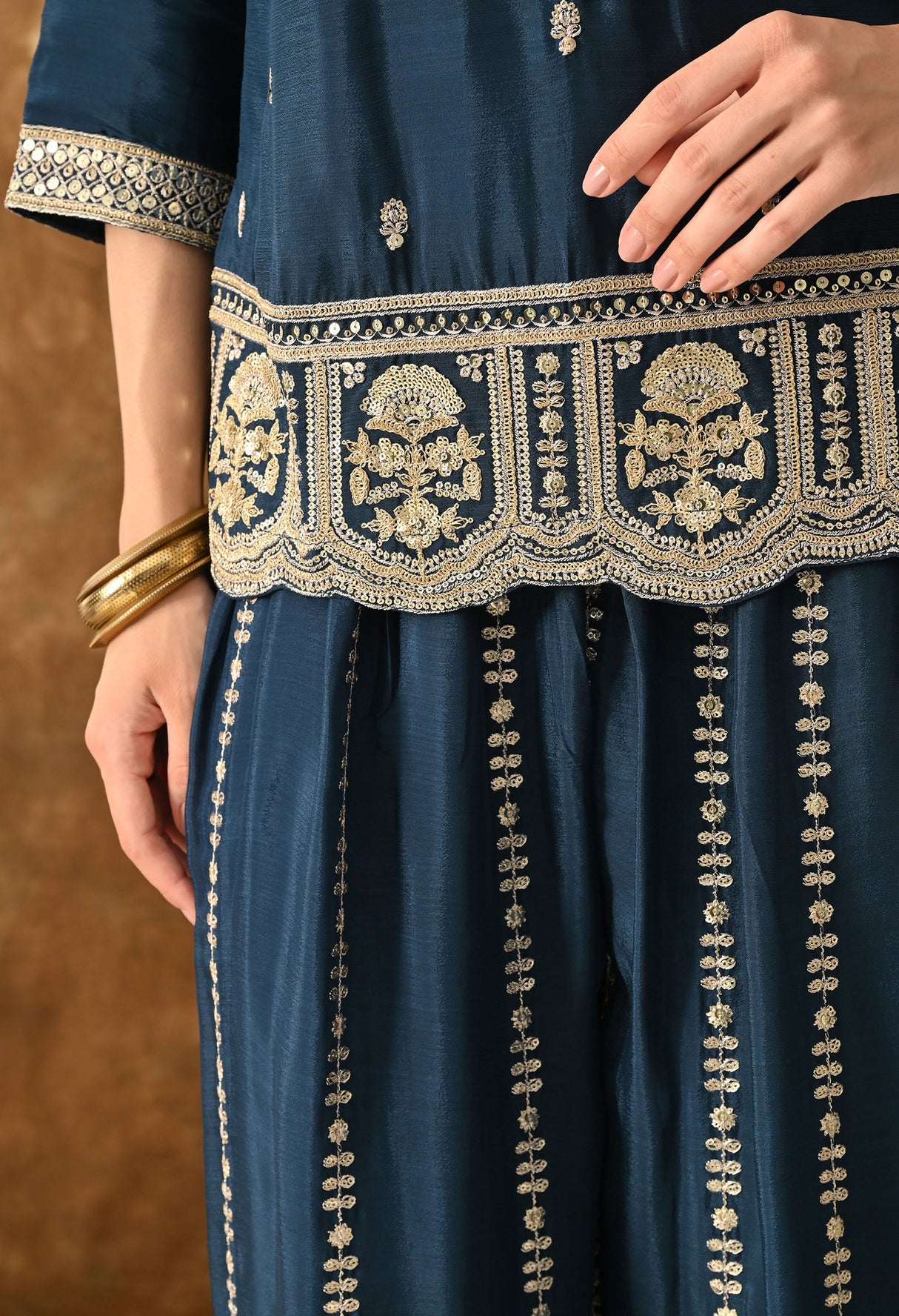 Sheesh Mahal Sharara .