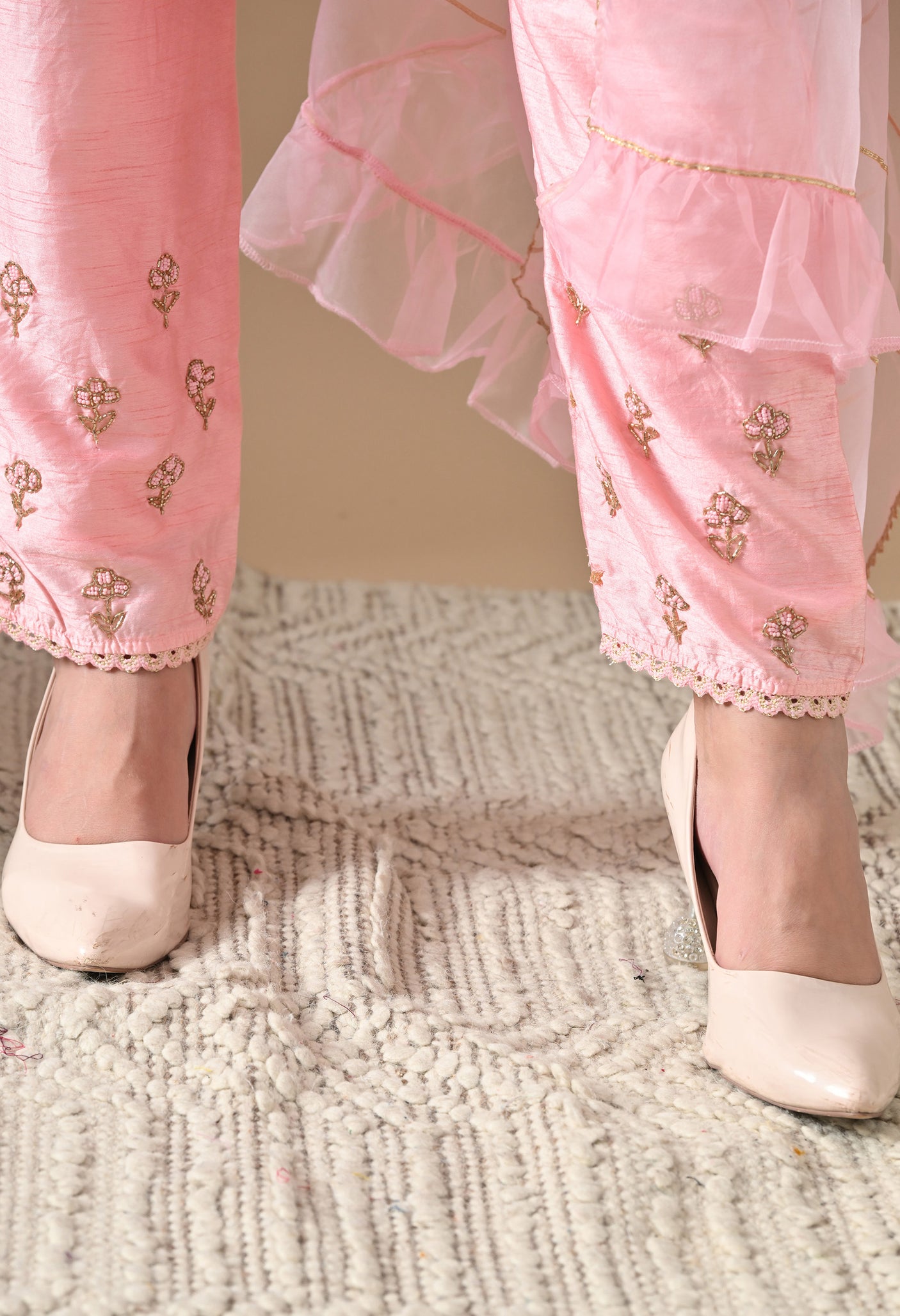 Nuraan Rosy Glow Set