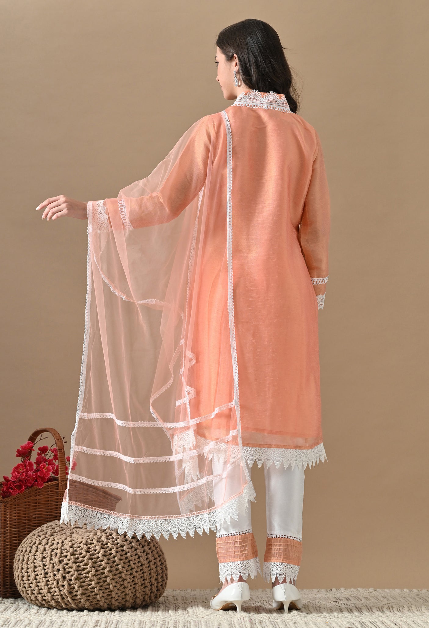 Sundar Tana Bana Suit