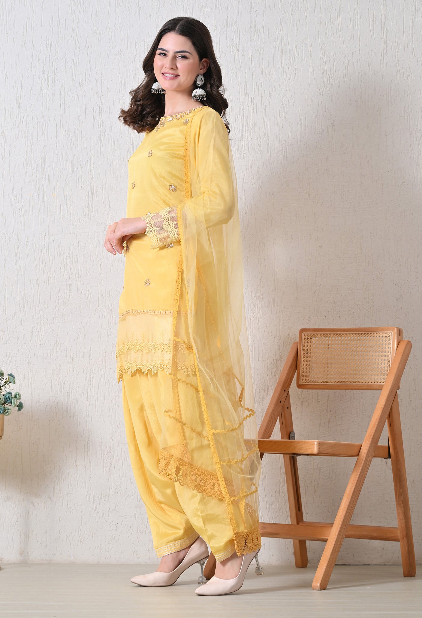 Saumya Saheli Suit Set