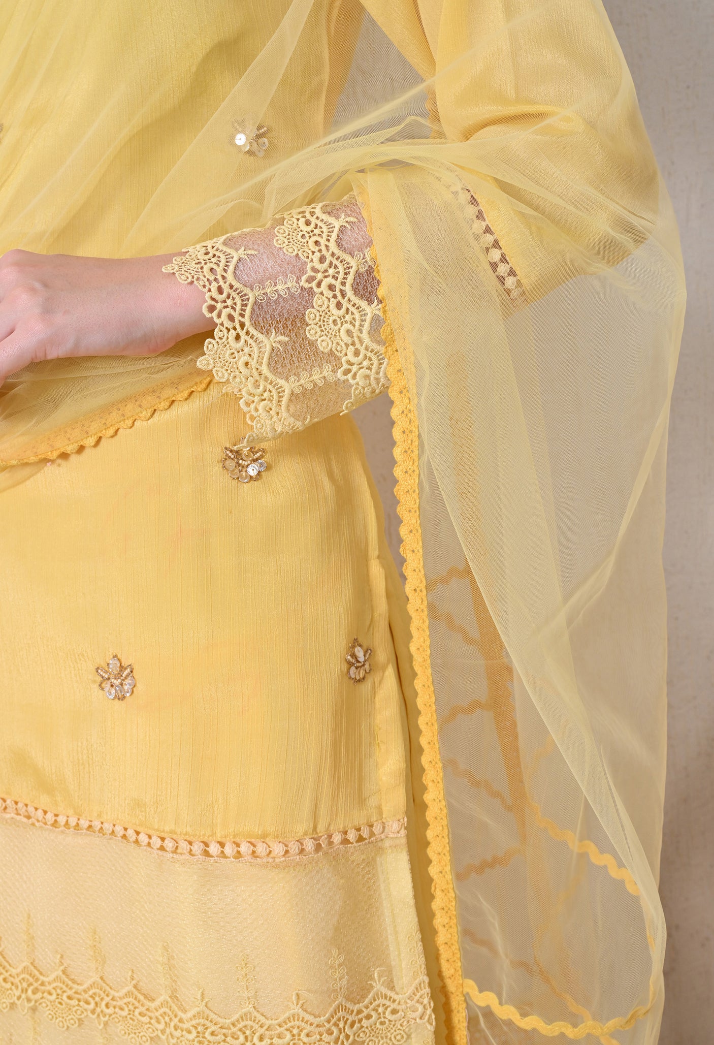Saumya Saheli Suit Set