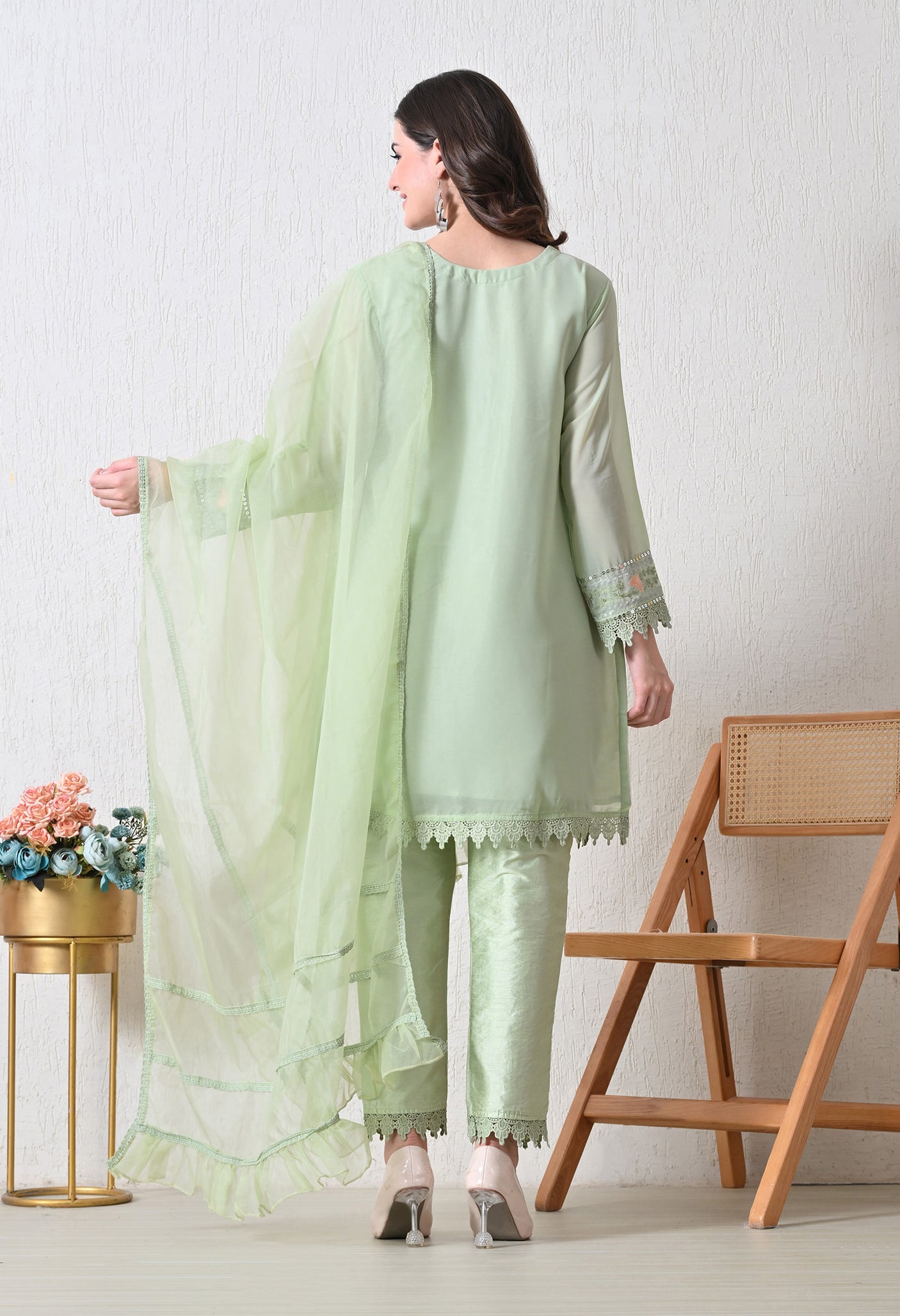 Gulbadan Suit Set