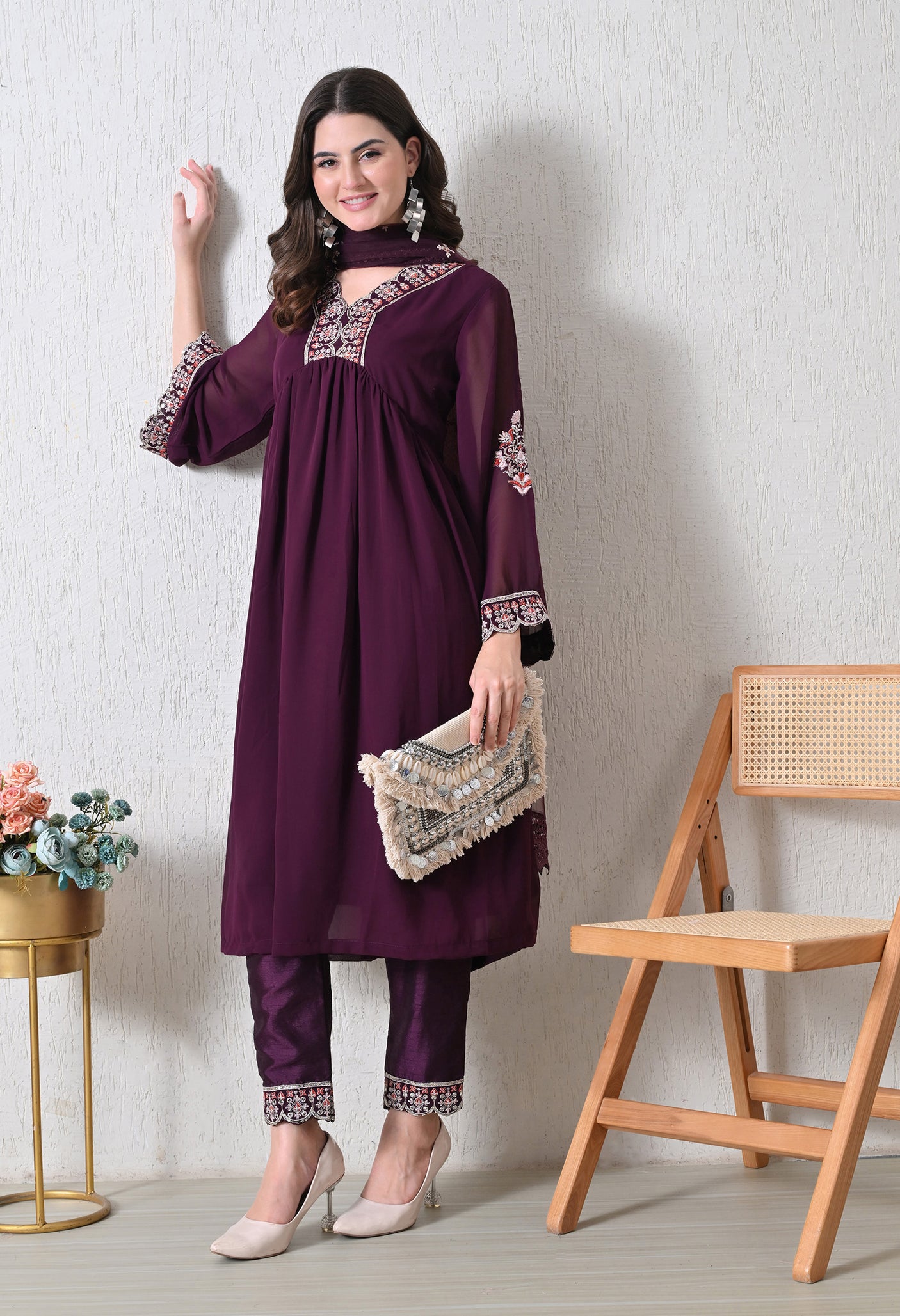 Roohani Raunak Set