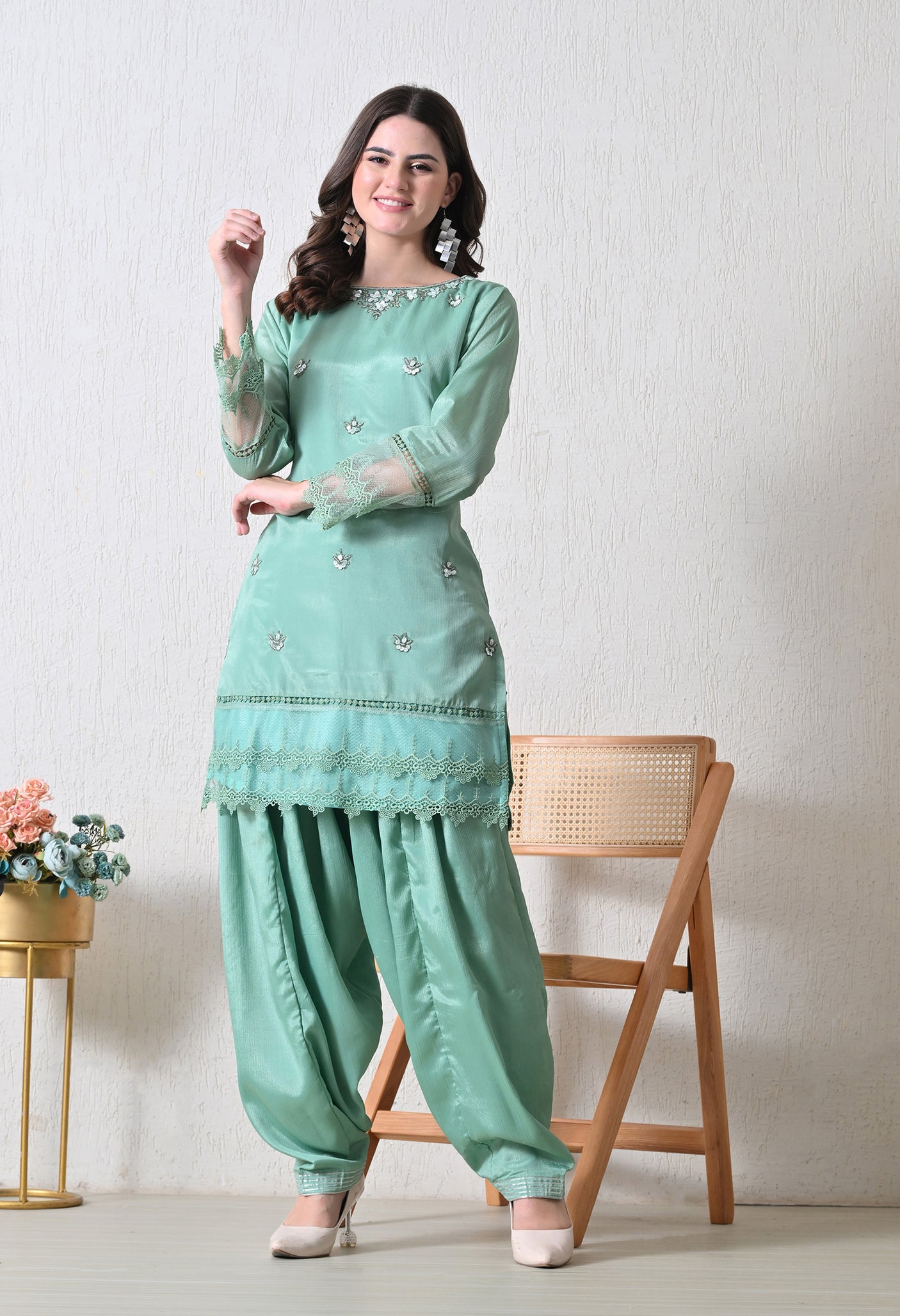 Saumya Saheli Suit Set