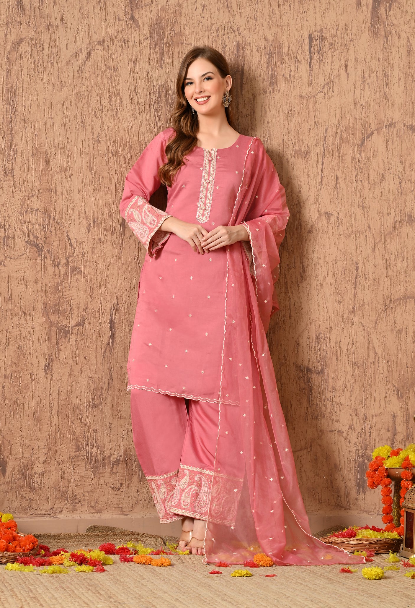 Pink cotton suit