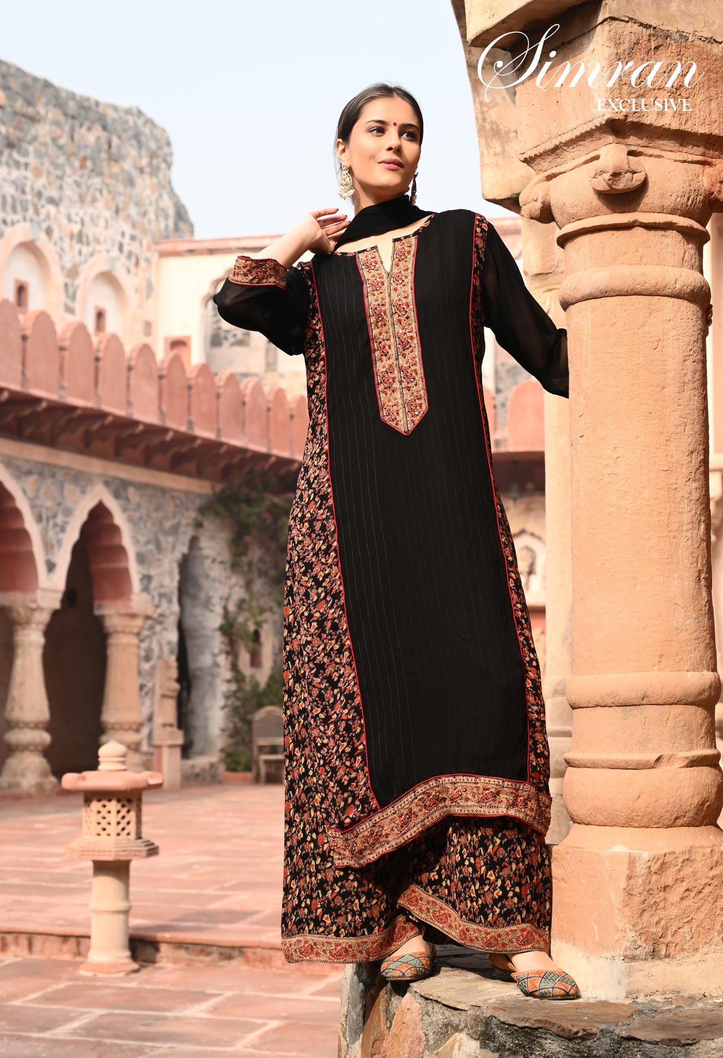 Jan-E-Jahan Suit