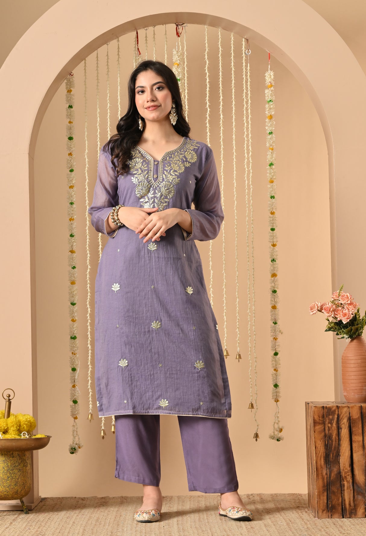 Raunaq-e-Rang Suit